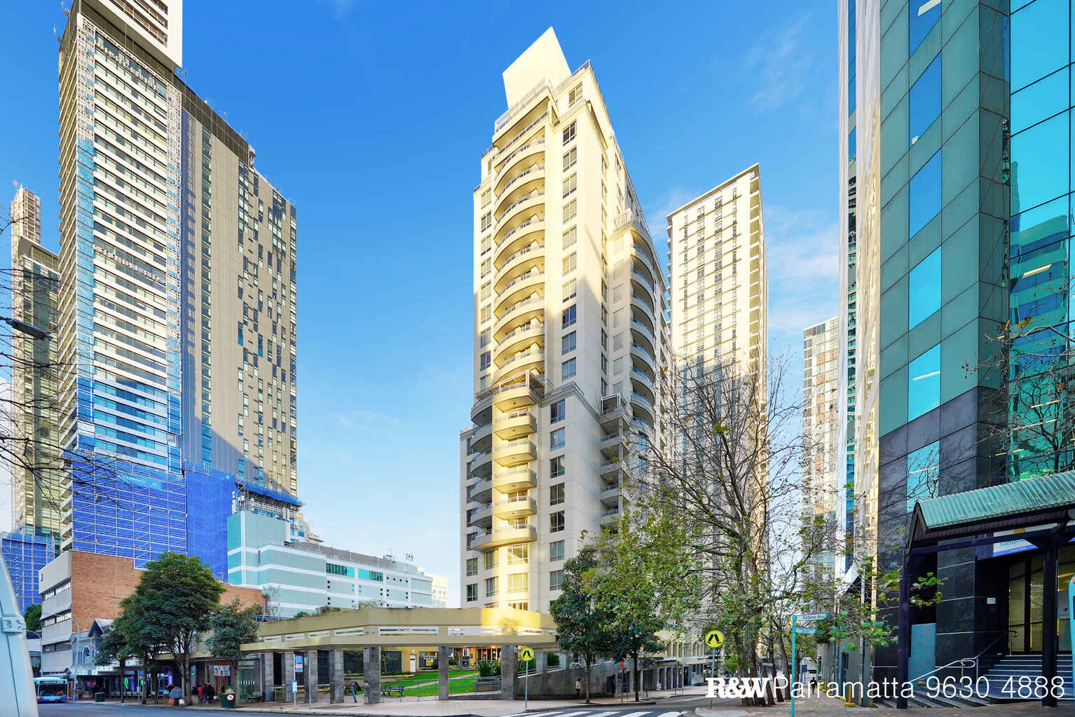 235/1 Katherine street Chatswood