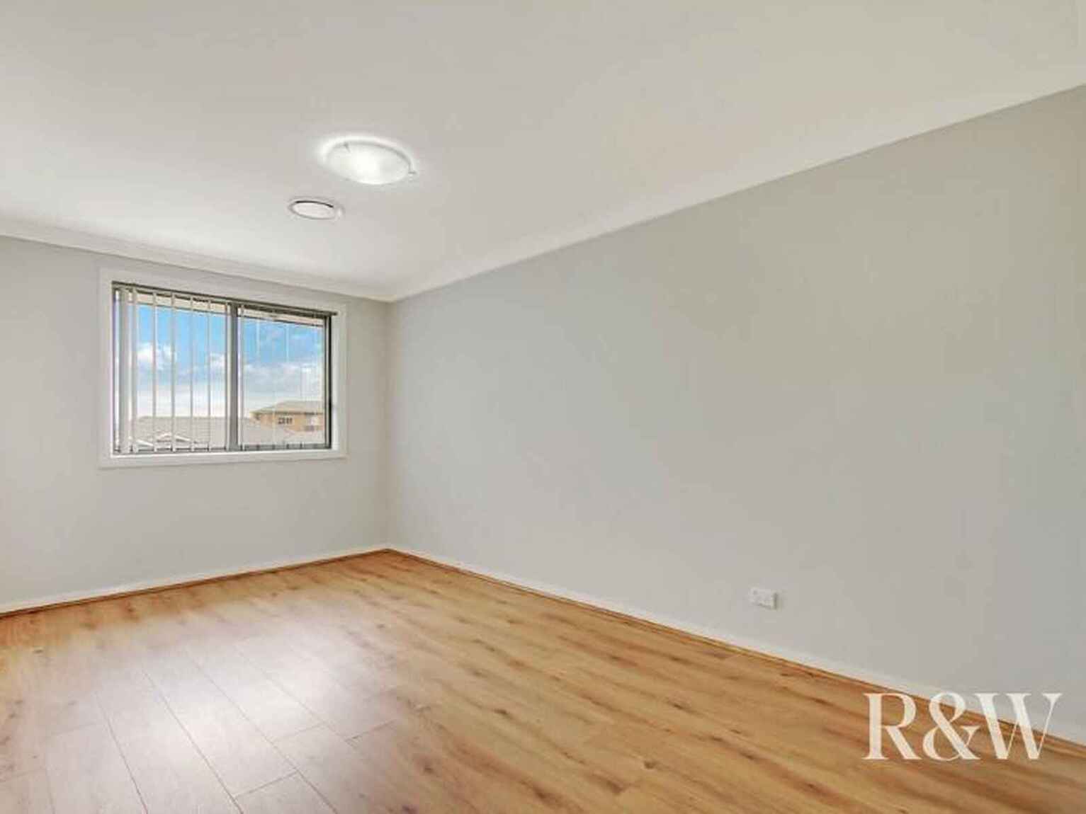 35 Waring Crescent Plumpton