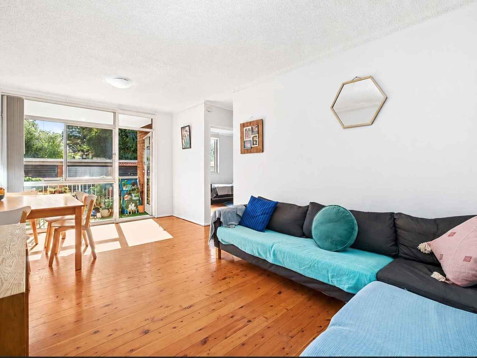 30/22 Ness Avenue Dulwich Hill