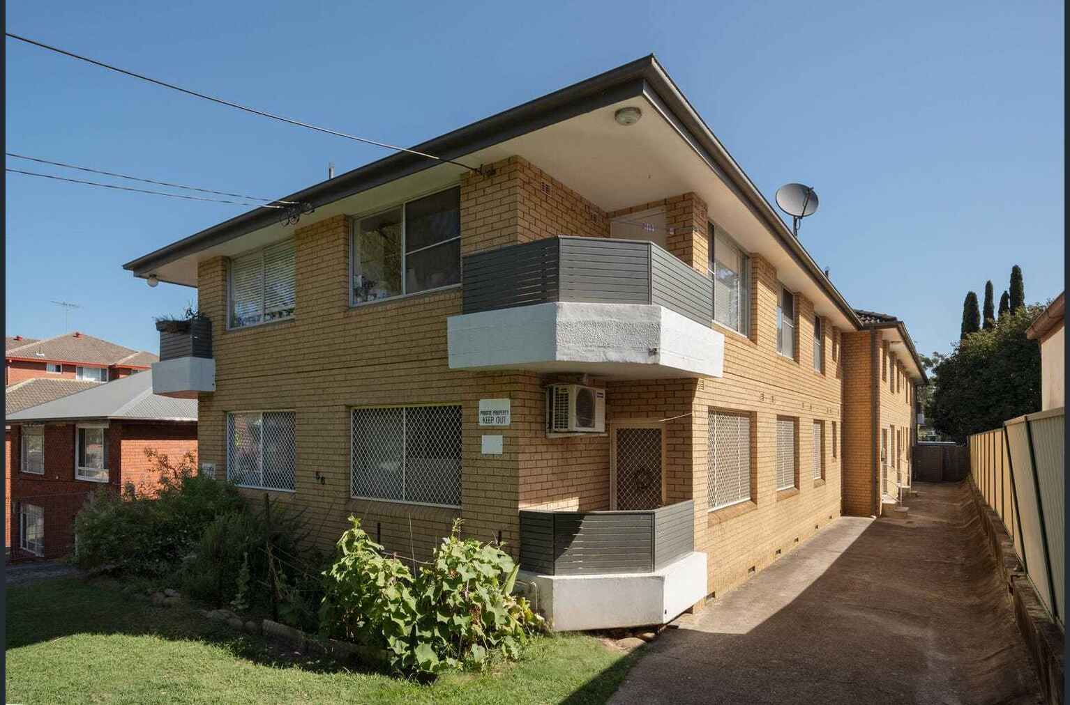 4/56 Crinan Street Hurlstone Park