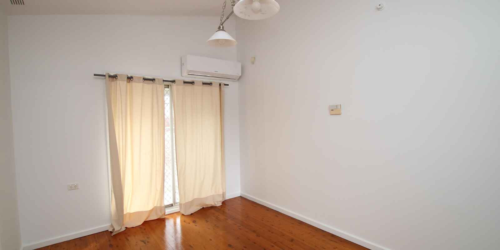 55 Cygnus Close Doonside
