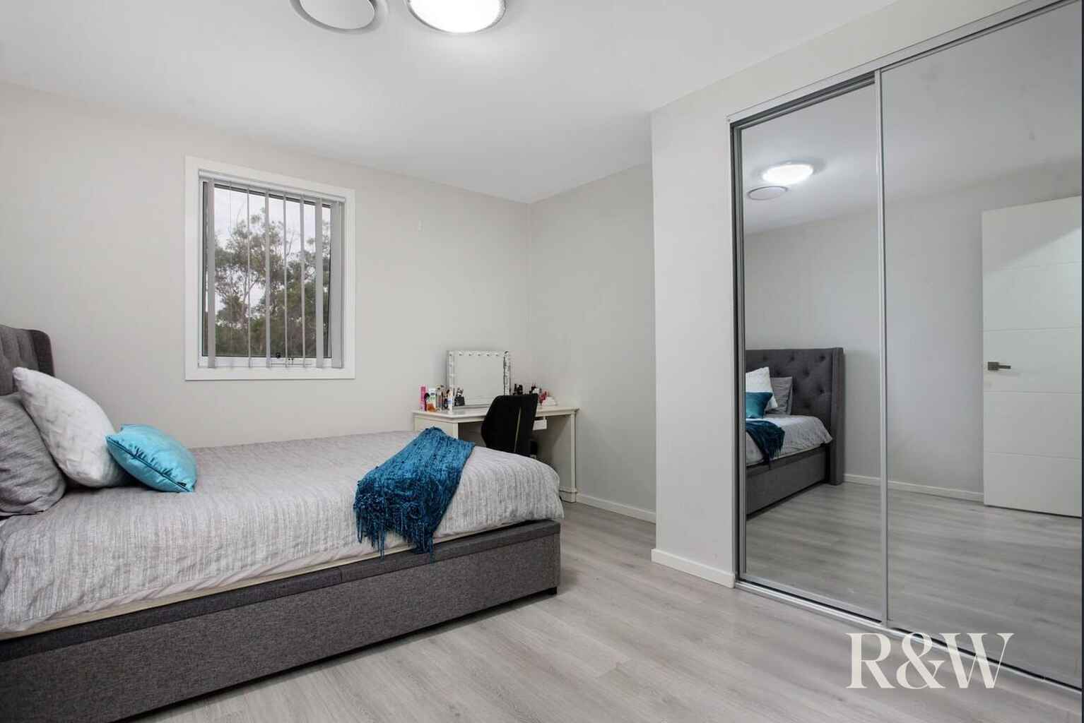 14A Barossa Close St Clair