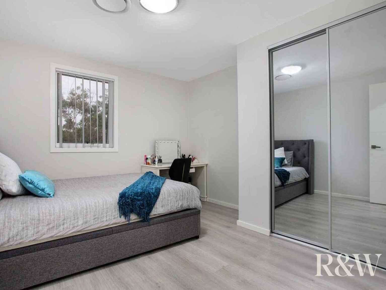 14A Barossa Close St Clair