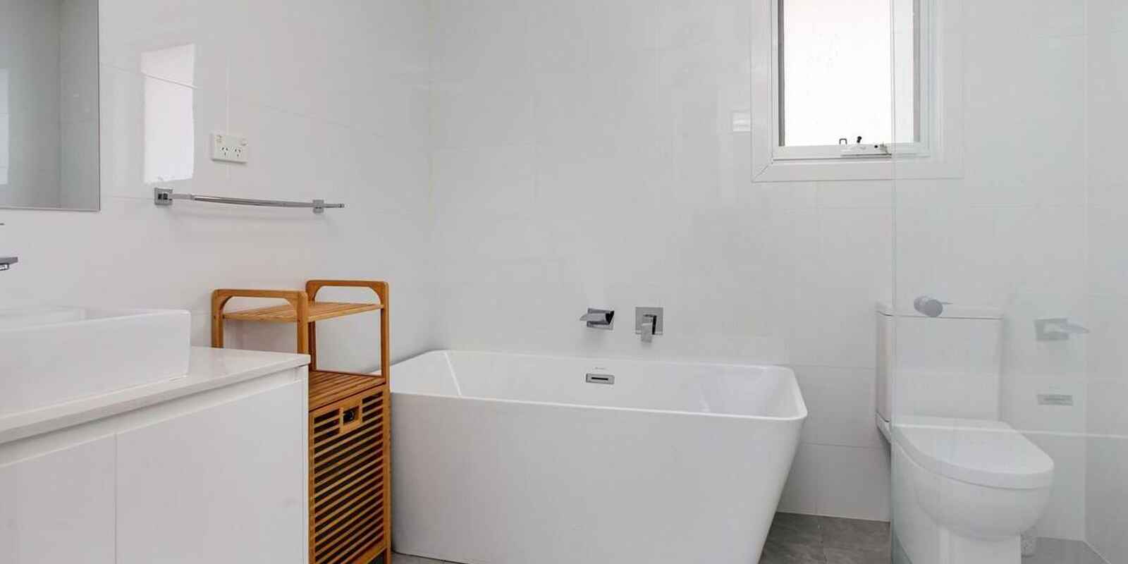 14A Barossa Close St Clair
