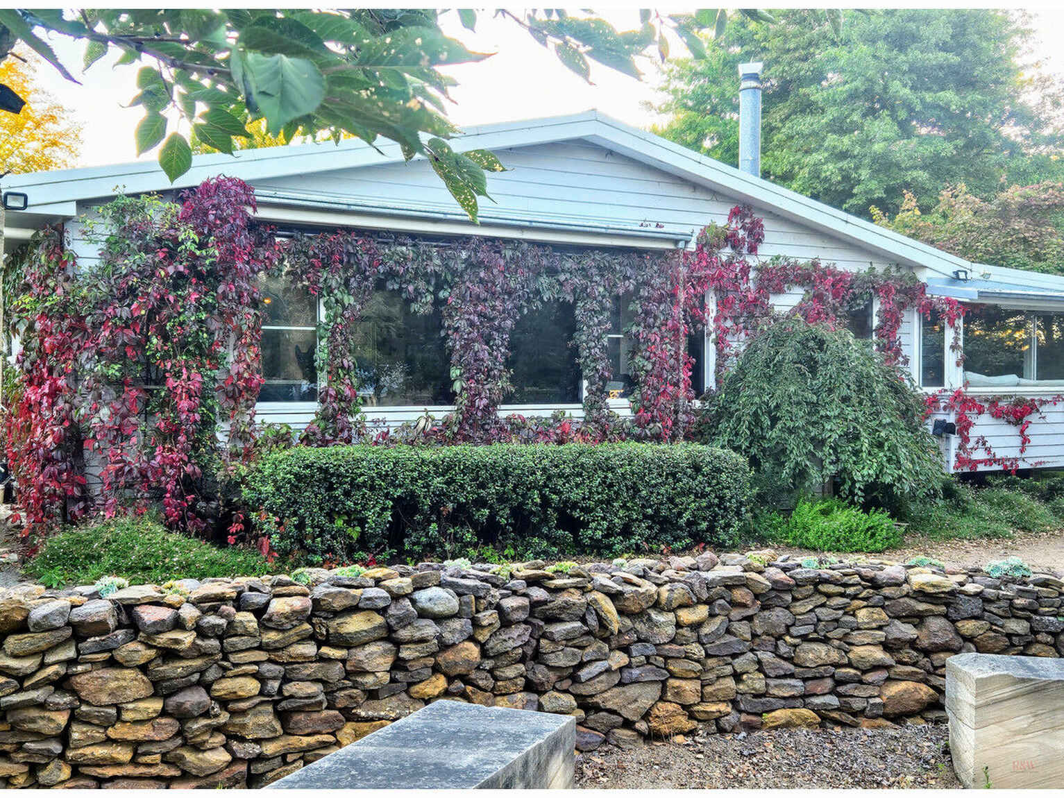 'Winter Hill' 2233 Canyonleigh Road Canyonleigh 'Winter Hill' 2233 Canyonleigh Road Canyonleigh