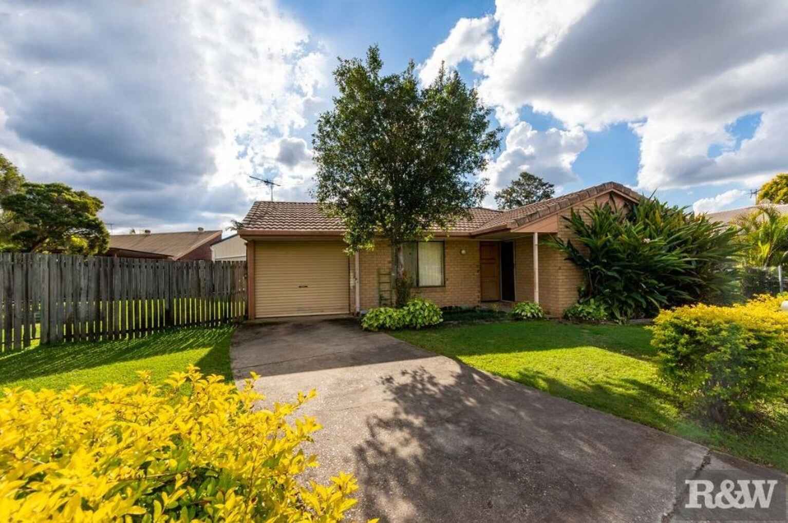 4 Chappel Court Caboolture South