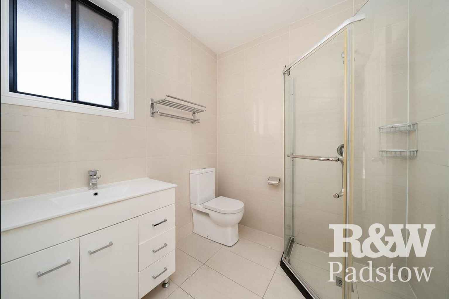 140A The River Road Revesby 140A The River Road Revesby