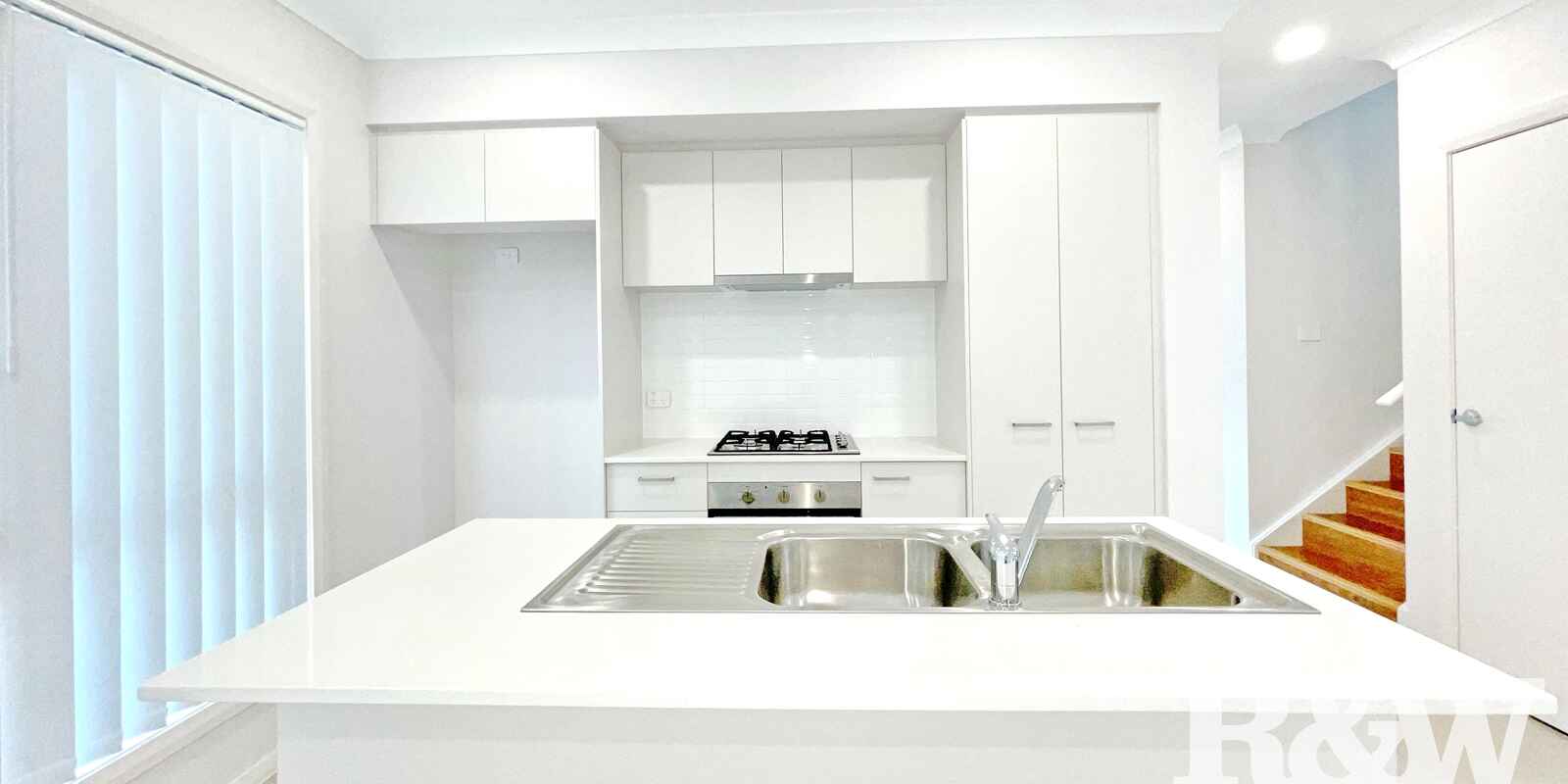 3 Scarlet Beach Street Bardia