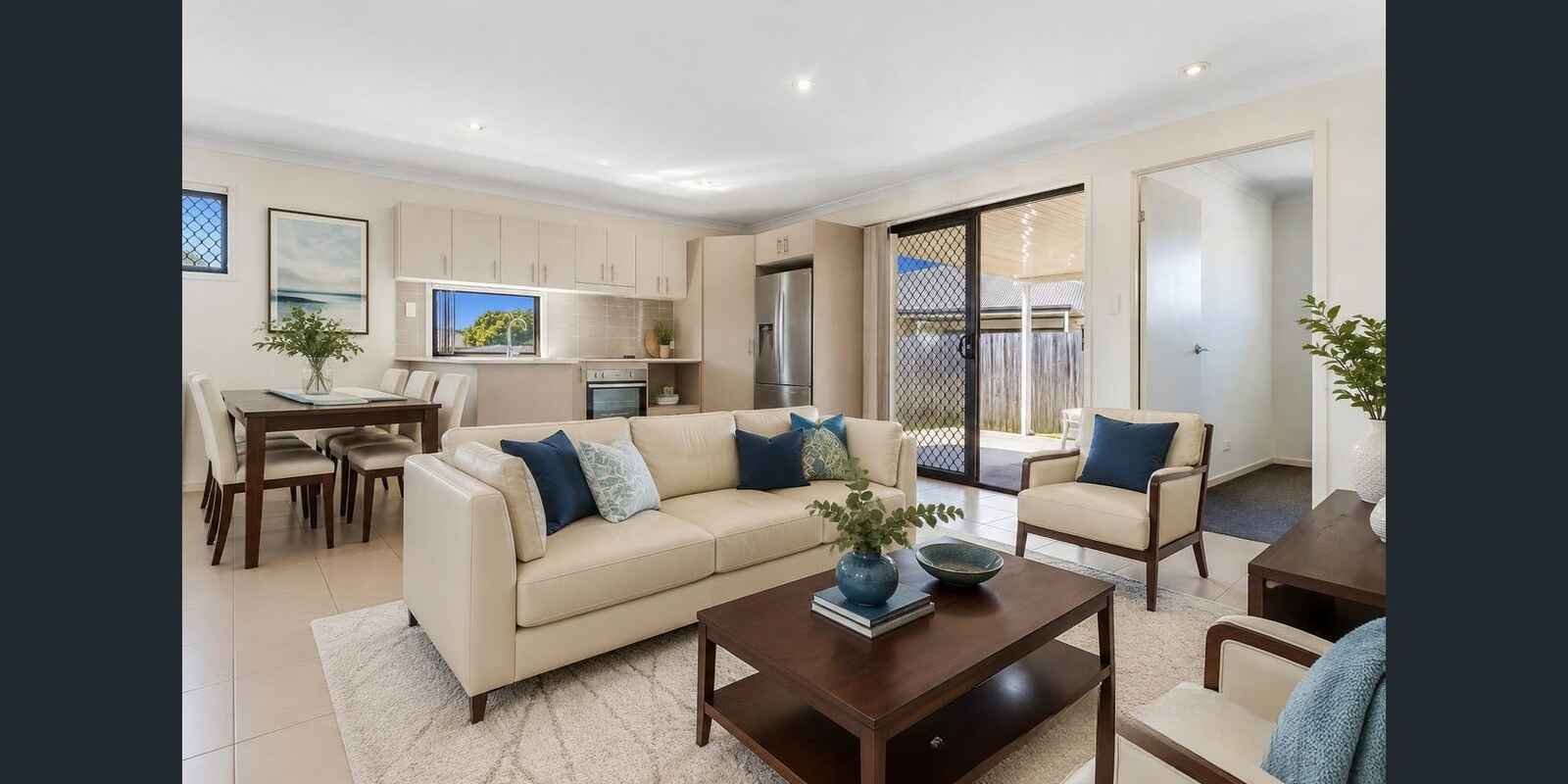 2/1 Nandina Court Morayfield
