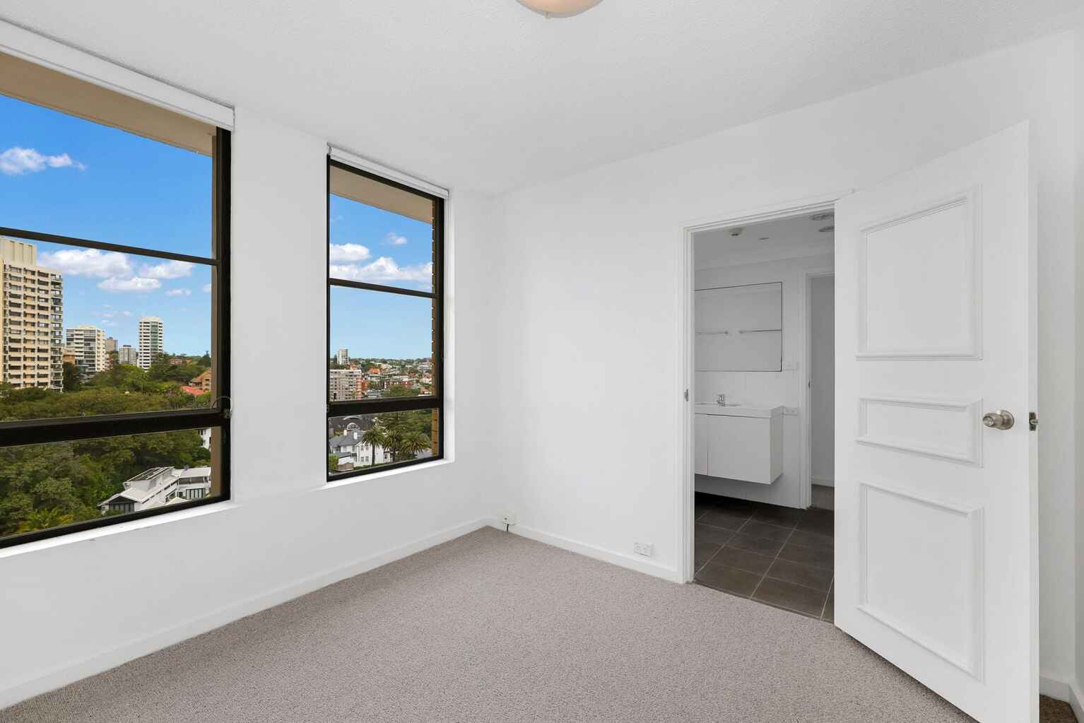 11B/13 Thornton Street Darling Point
