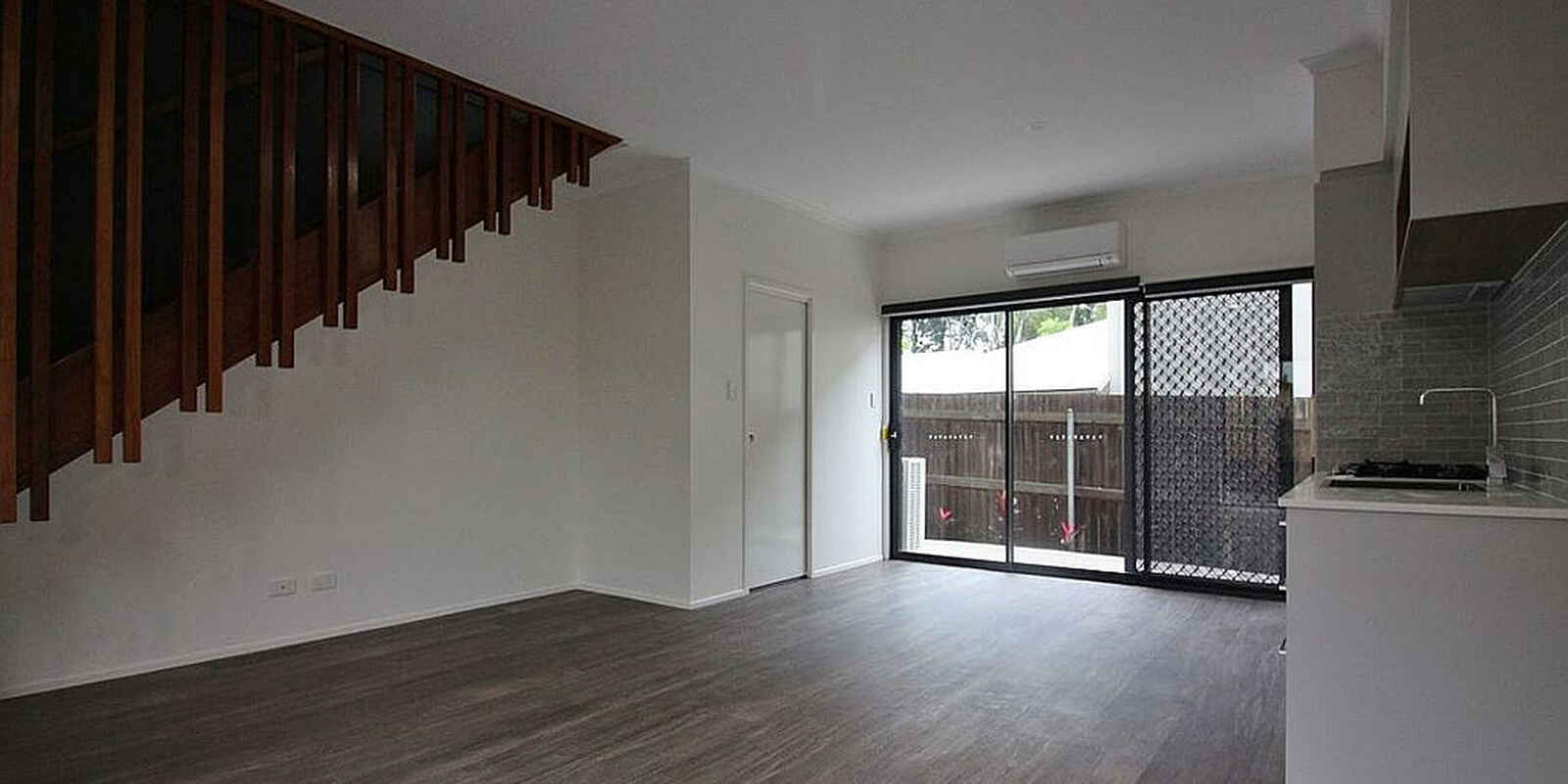 3/3 Butcher Avenue Lawnton