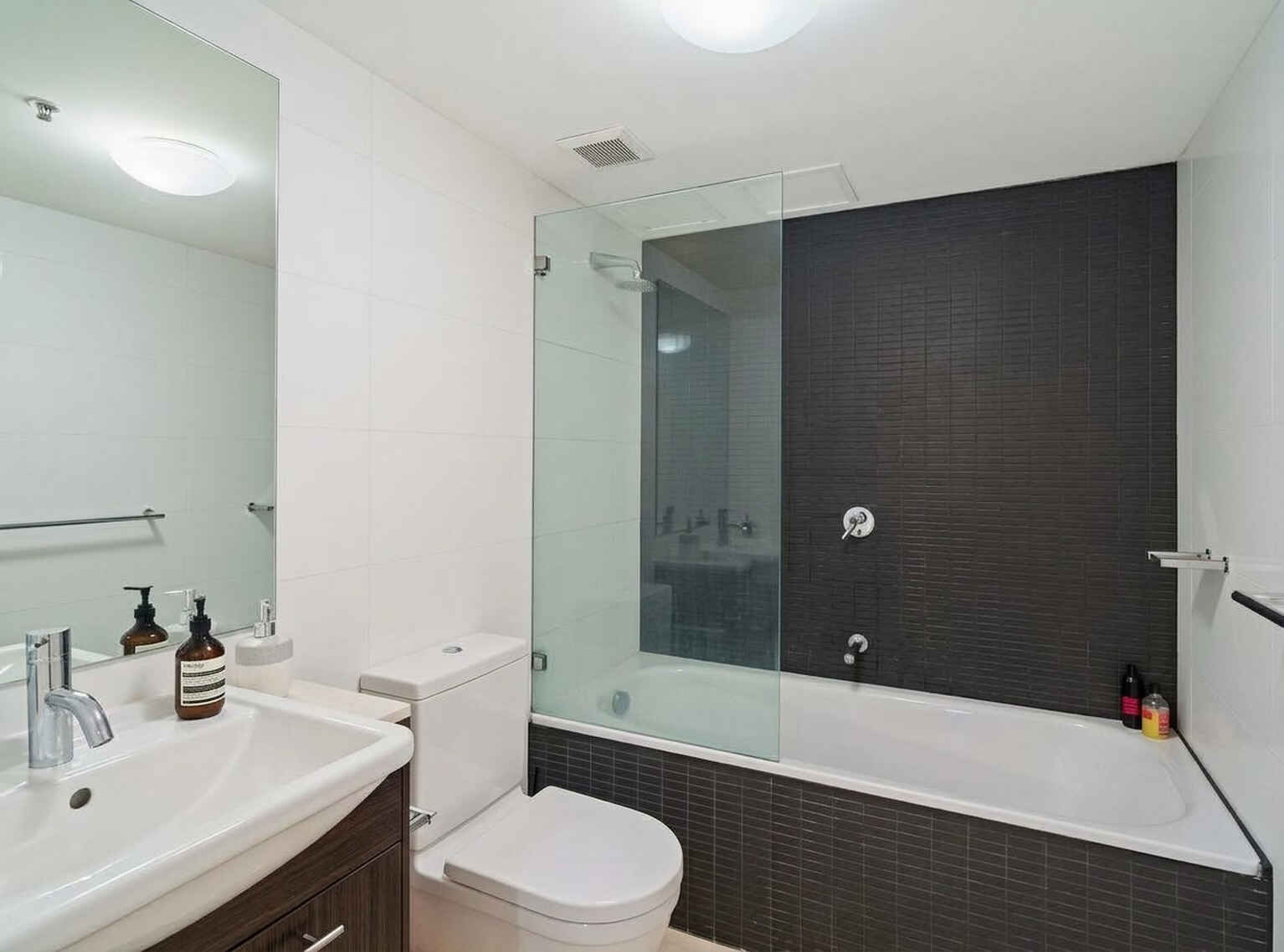 603/34 Oxley St St Leonards