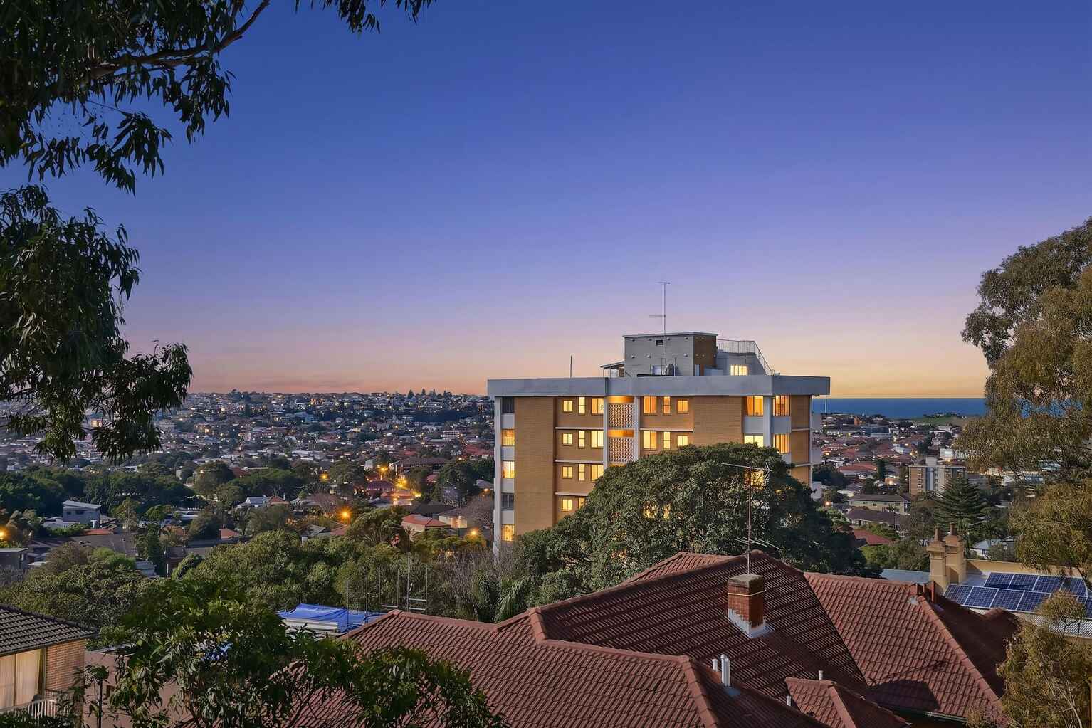 10/18-20 Penkivil Street Bondi
