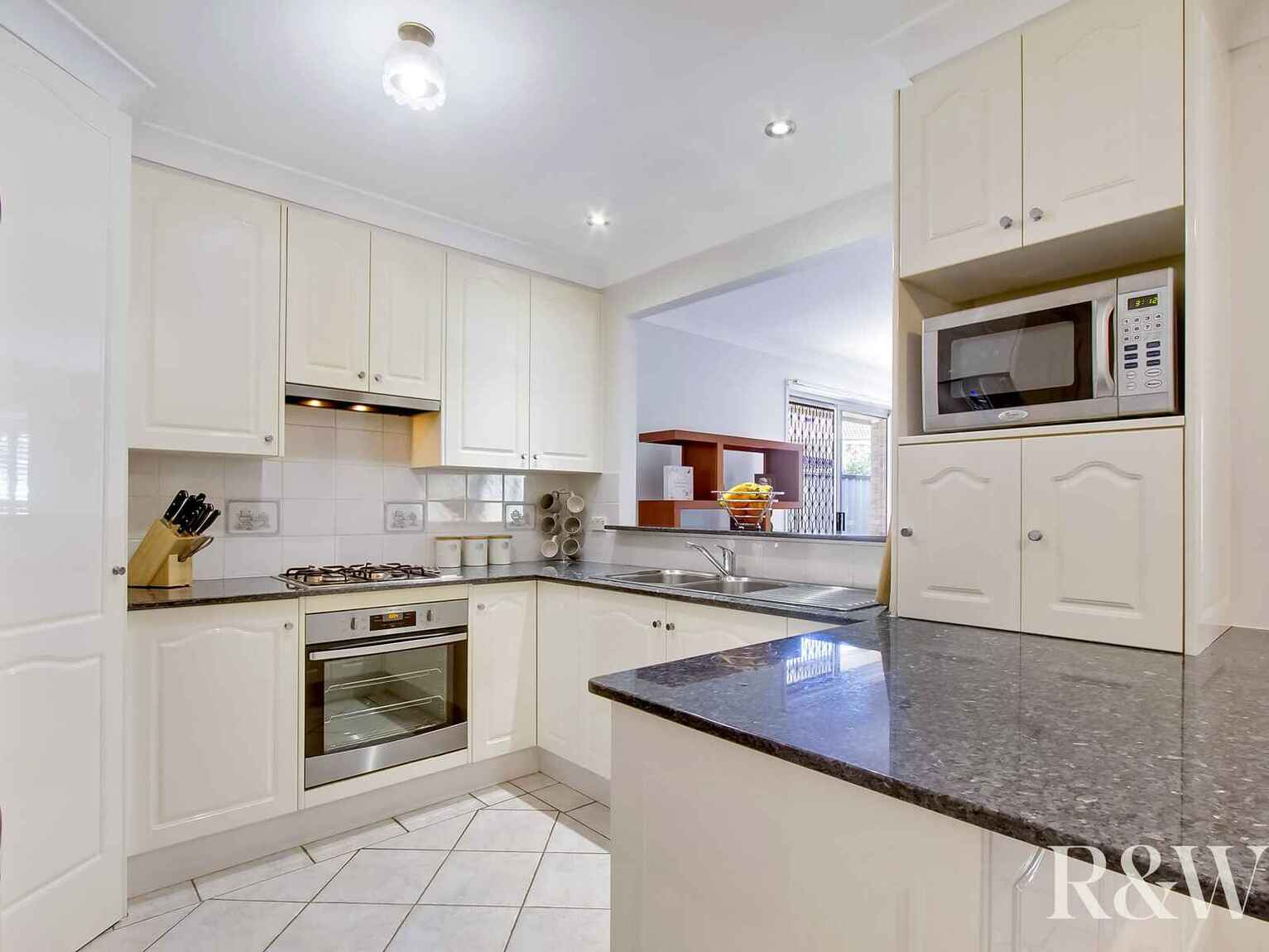 5 Bren Close St Clair 5 Bren Close St Clair