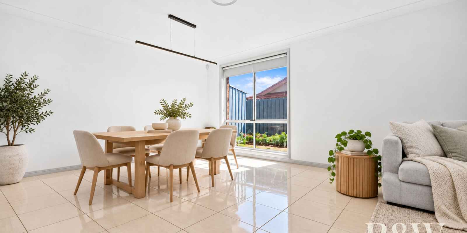 4 FRIGATE-BIRD AVENUE Hinchinbrook 4 FRIGATE-BIRD AVENUE Hinchinbrook