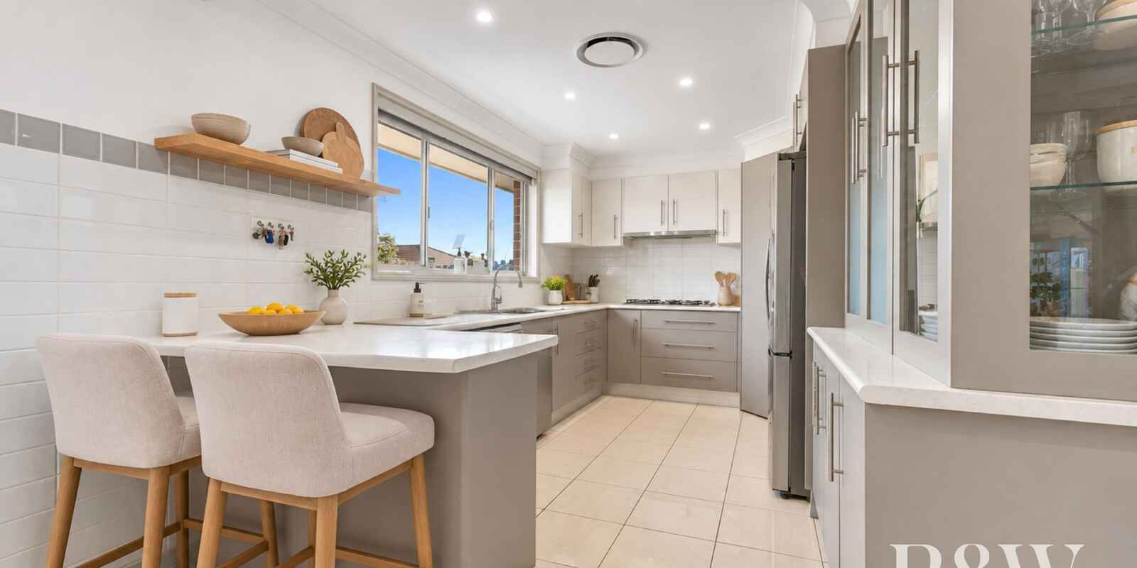 4 FRIGATE-BIRD AVENUE Hinchinbrook 4 FRIGATE-BIRD AVENUE Hinchinbrook