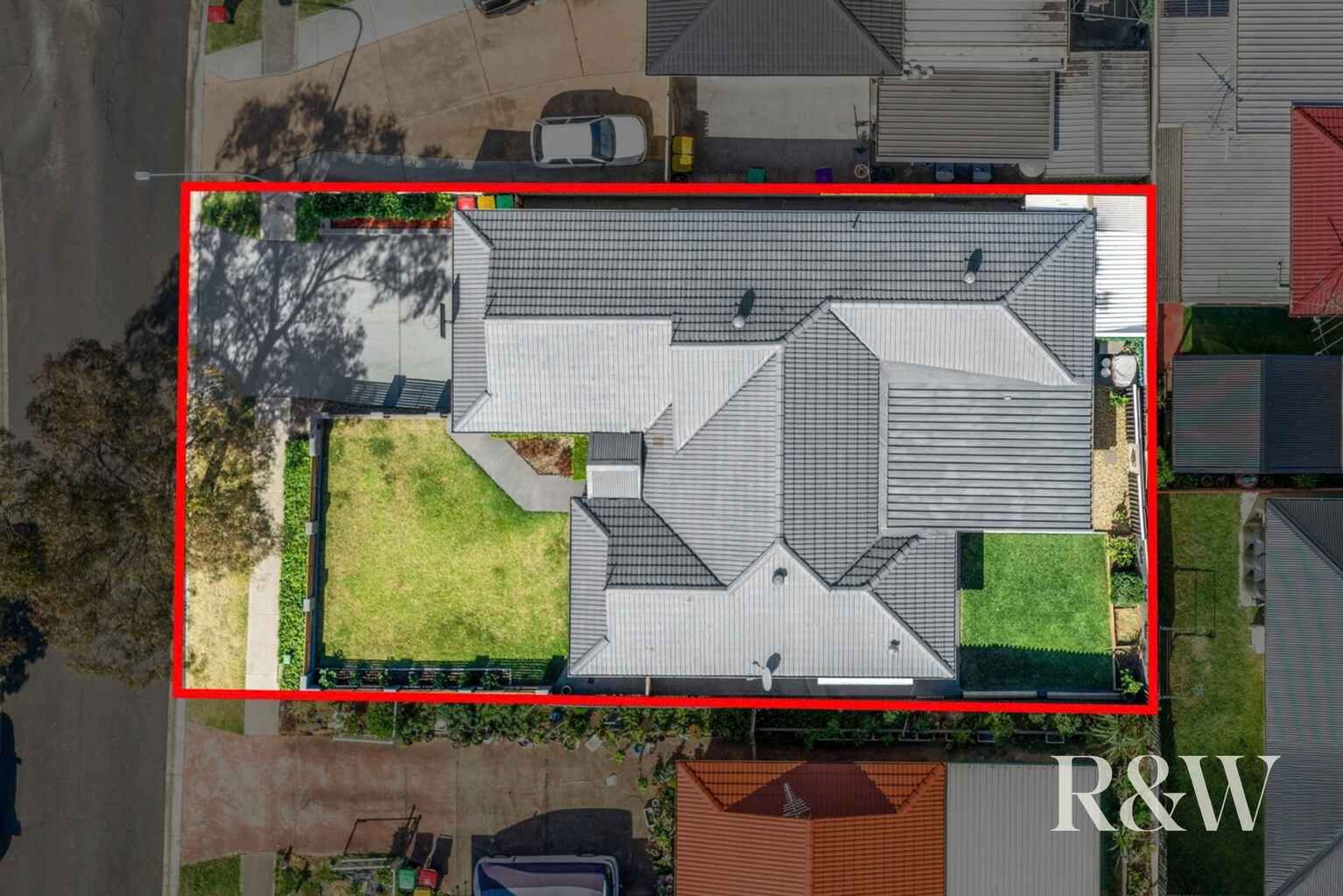 4 FRIGATE-BIRD AVENUE Hinchinbrook 4 FRIGATE-BIRD AVENUE Hinchinbrook