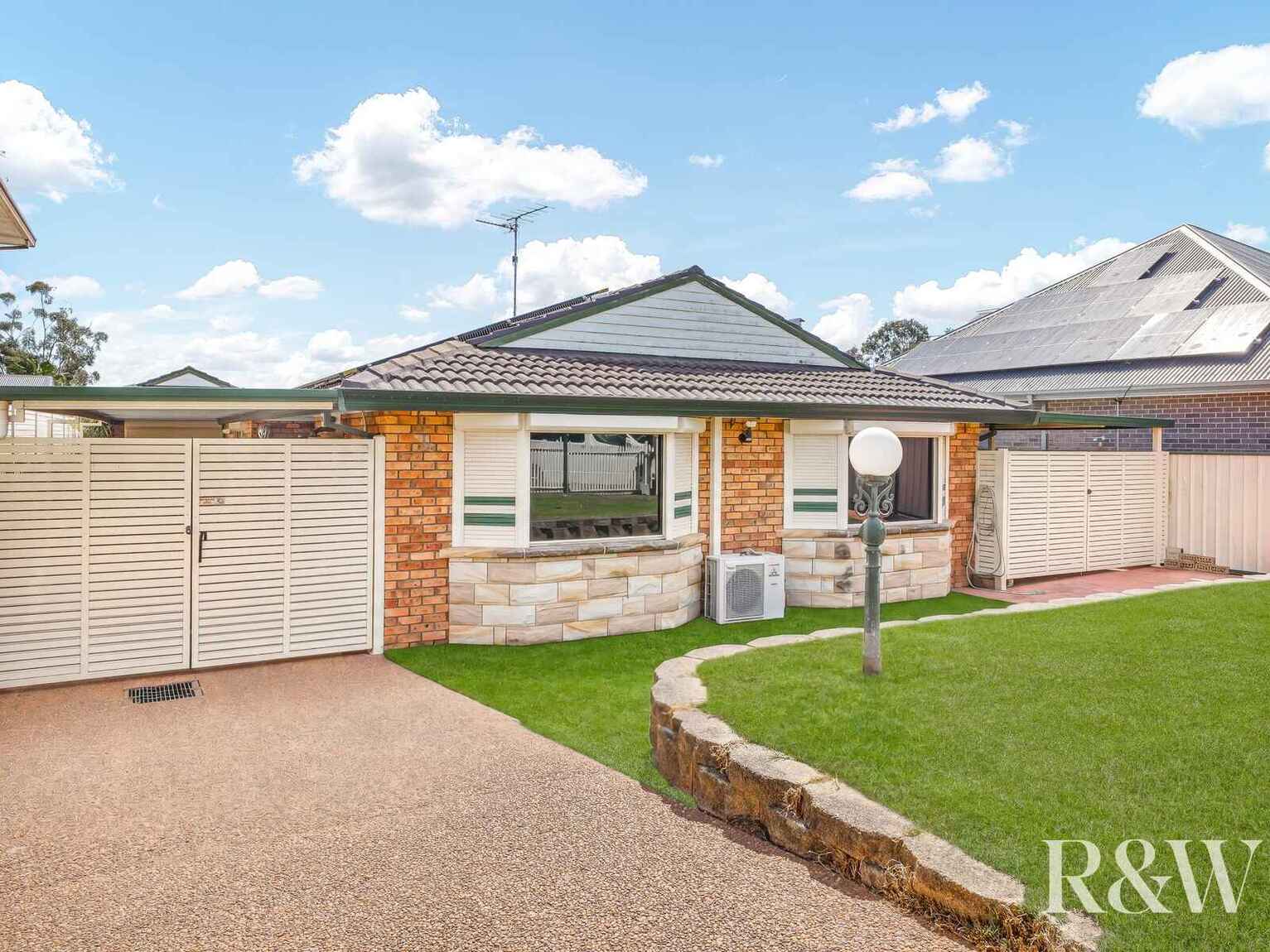 3 Underwood Road St Clair 3 Underwood Road St Clair