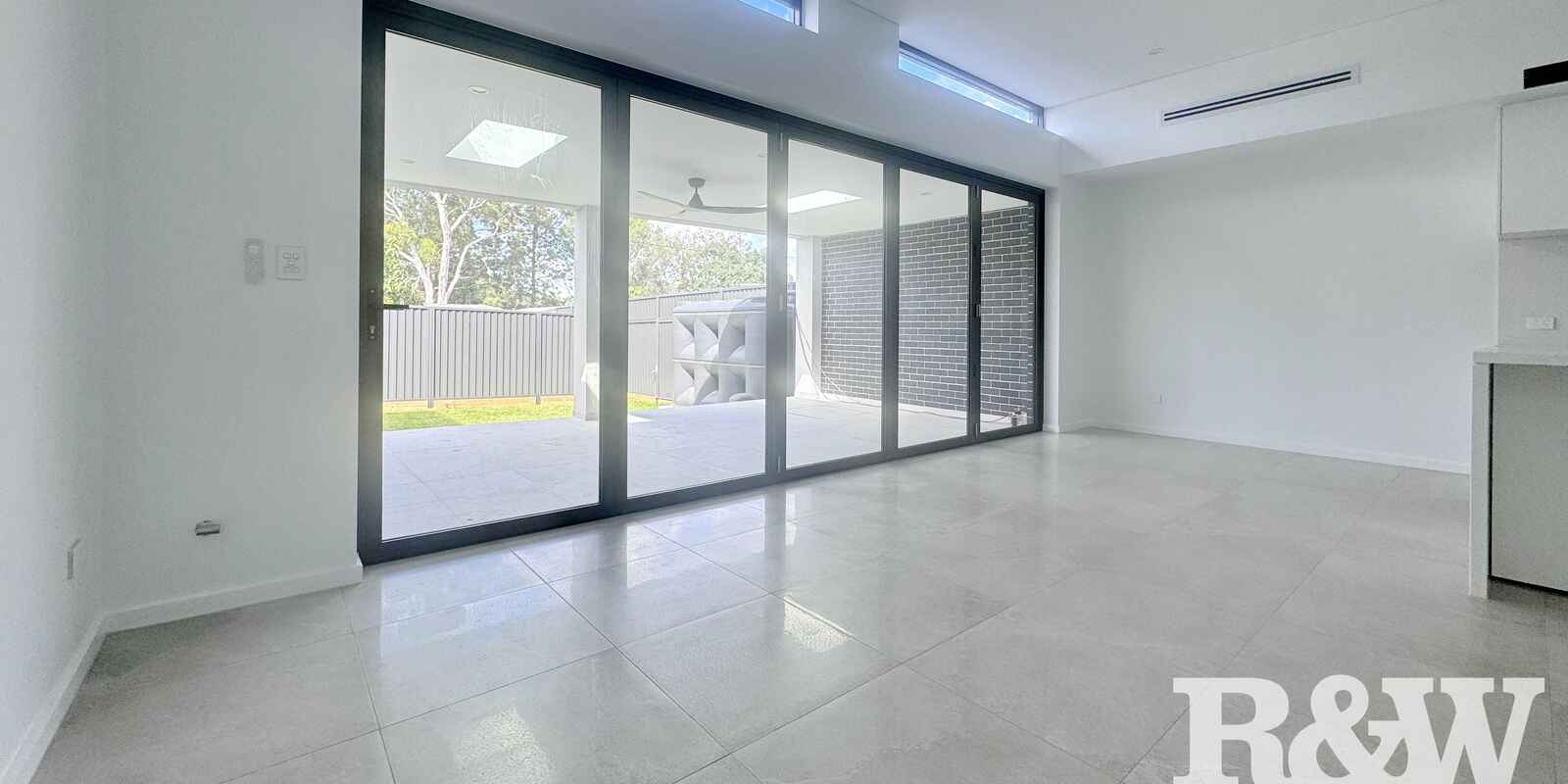 121 Tower Street Panania