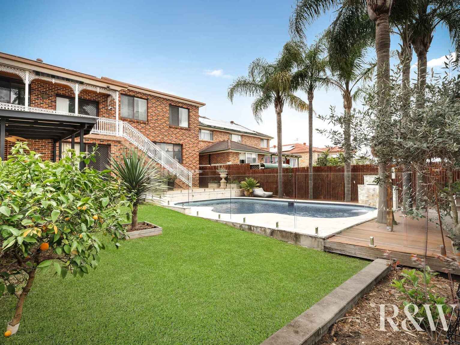 4 Nalong Street St Clair 4 Nalong Street St Clair