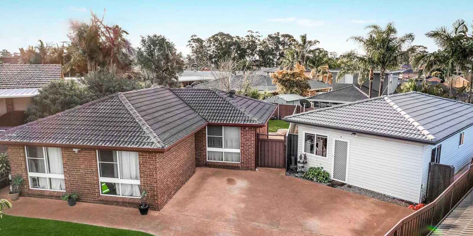 4 & 4A Neenan Place Erskine Park