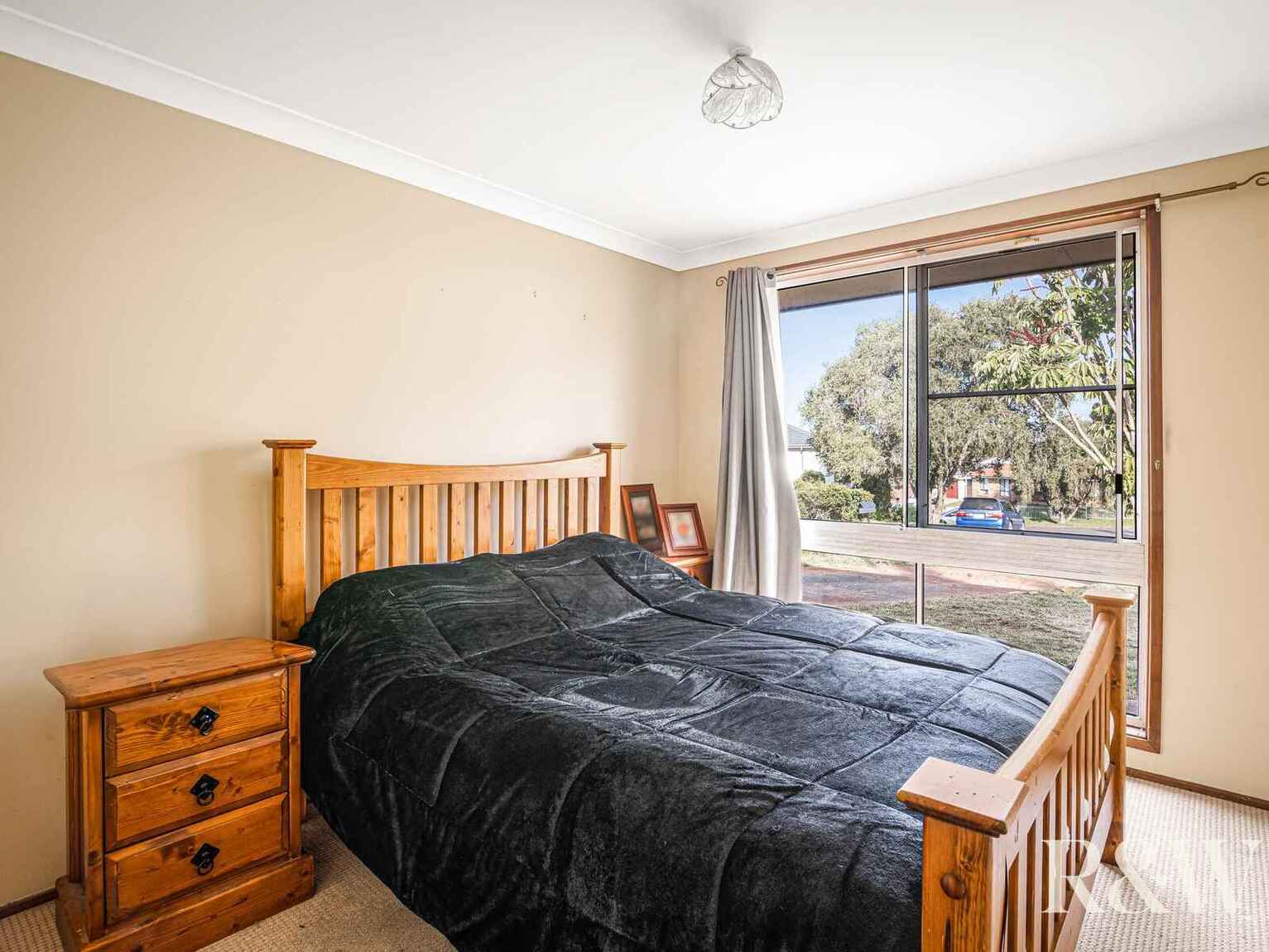 4 & 4A Neenan Place Erskine Park