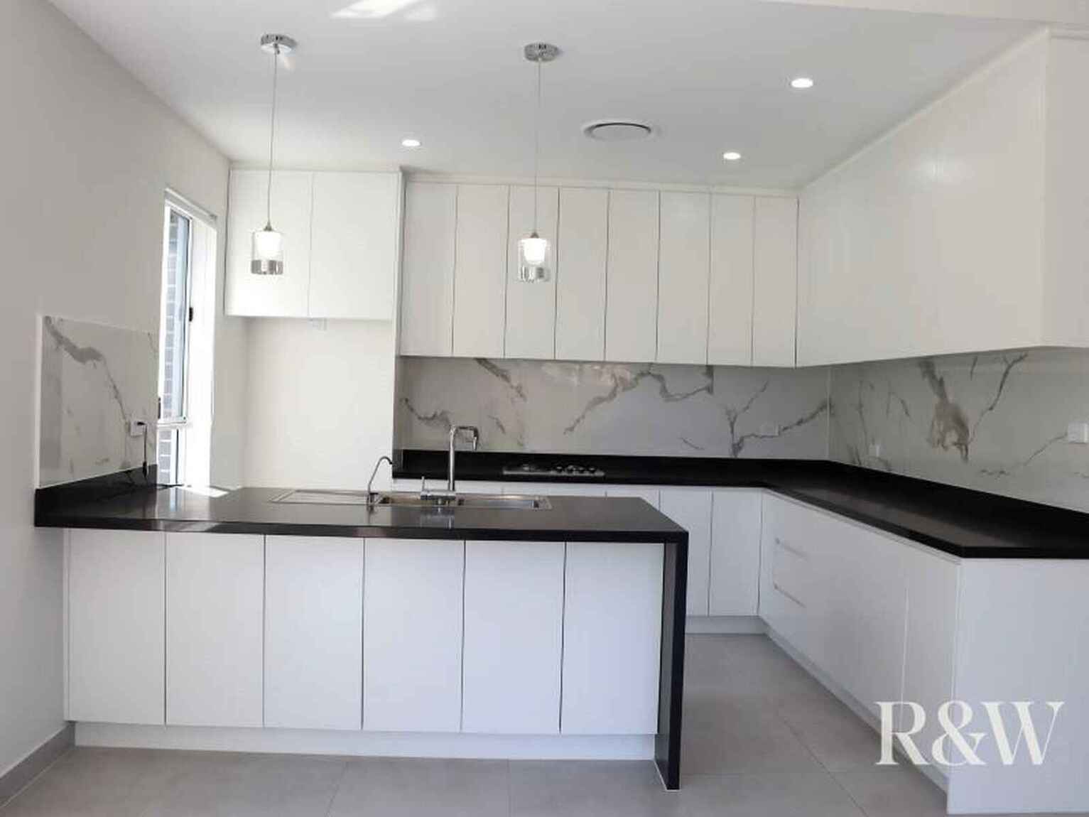 6B Assisi Close Cranebrook