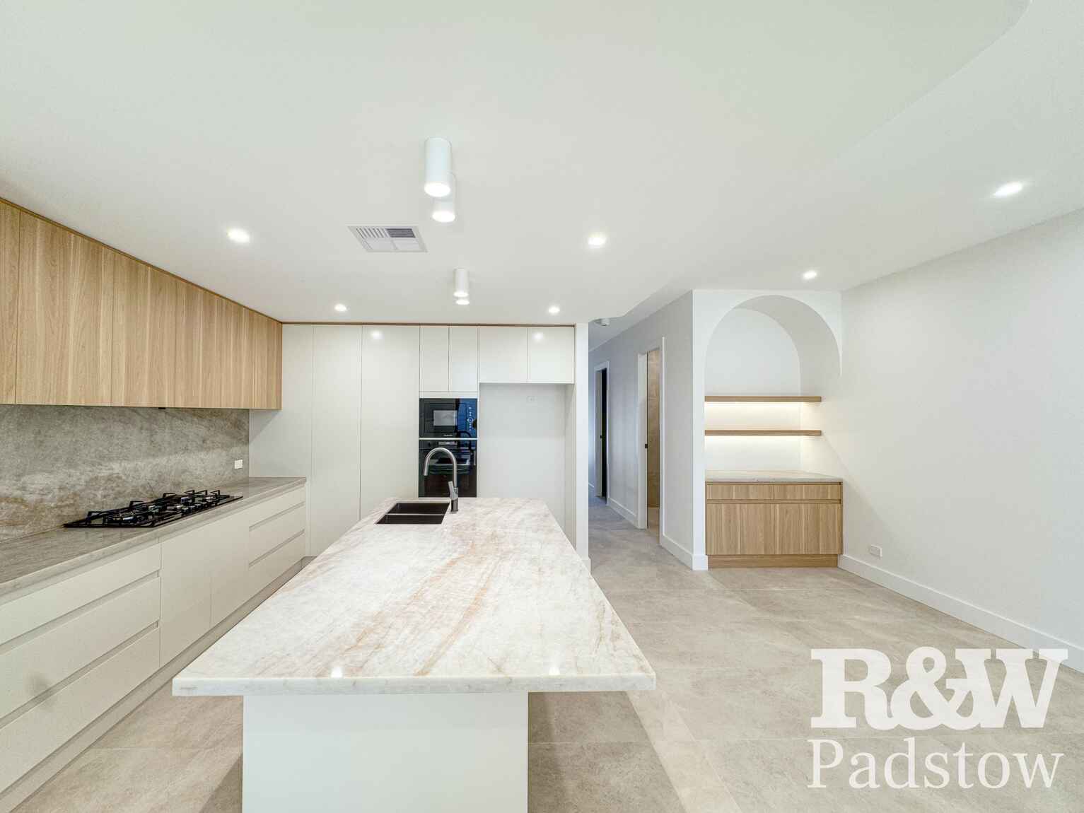 14 Harford Avenue East Hills 14 Harford Avenue East Hills