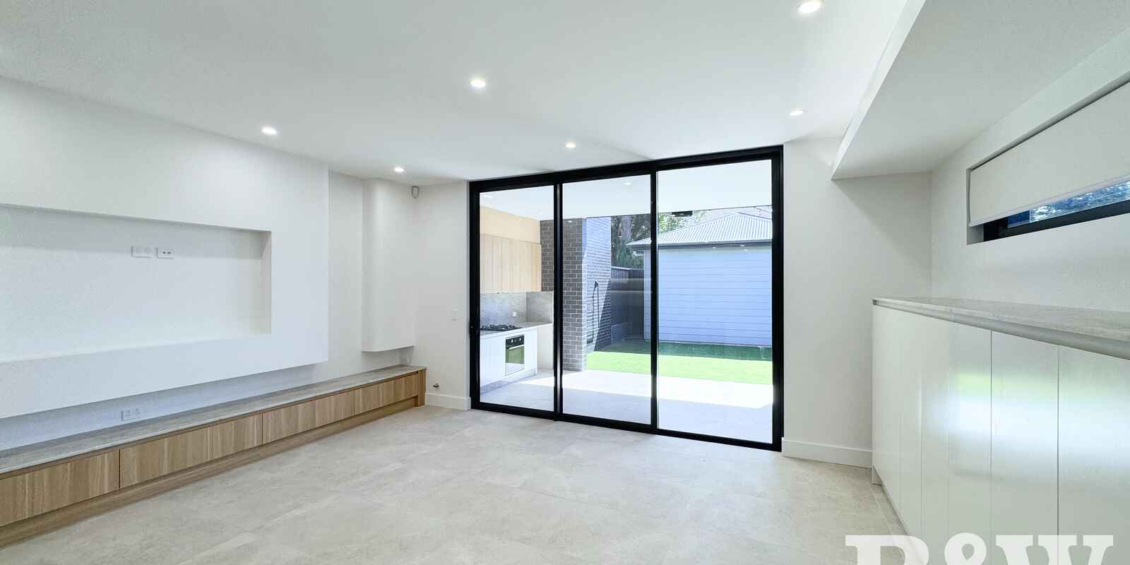 14 Harford Avenue East Hills 14 Harford Avenue East Hills