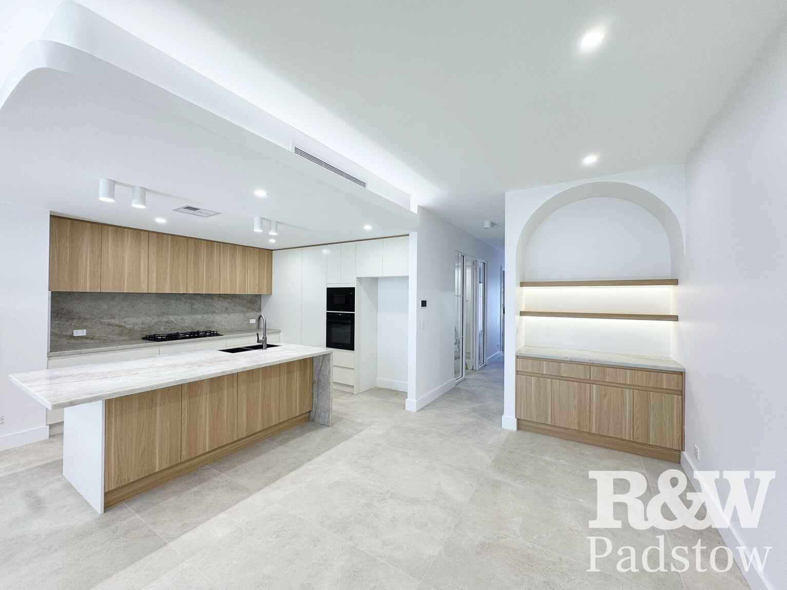 14 Harford Avenue East Hills 14 Harford Avenue East Hills