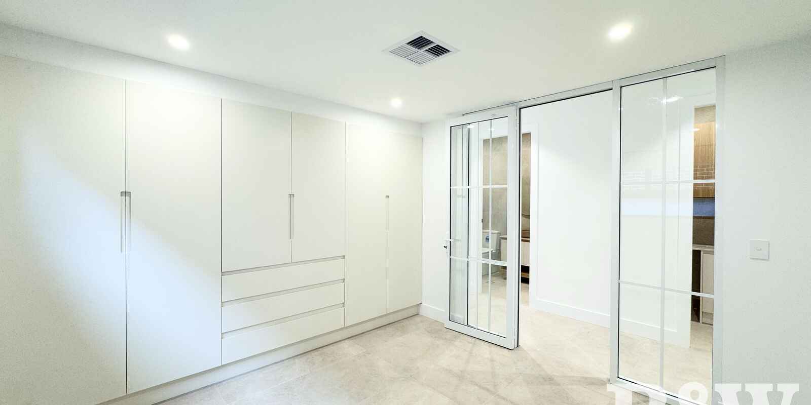 14 Harford Avenue East Hills 14 Harford Avenue East Hills