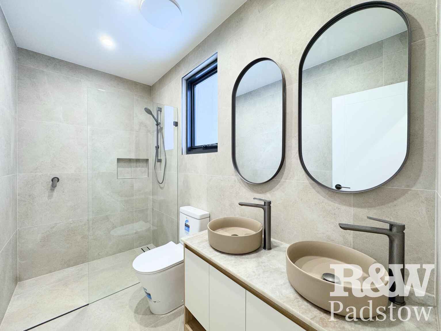 14 Harford Avenue East Hills 14 Harford Avenue East Hills