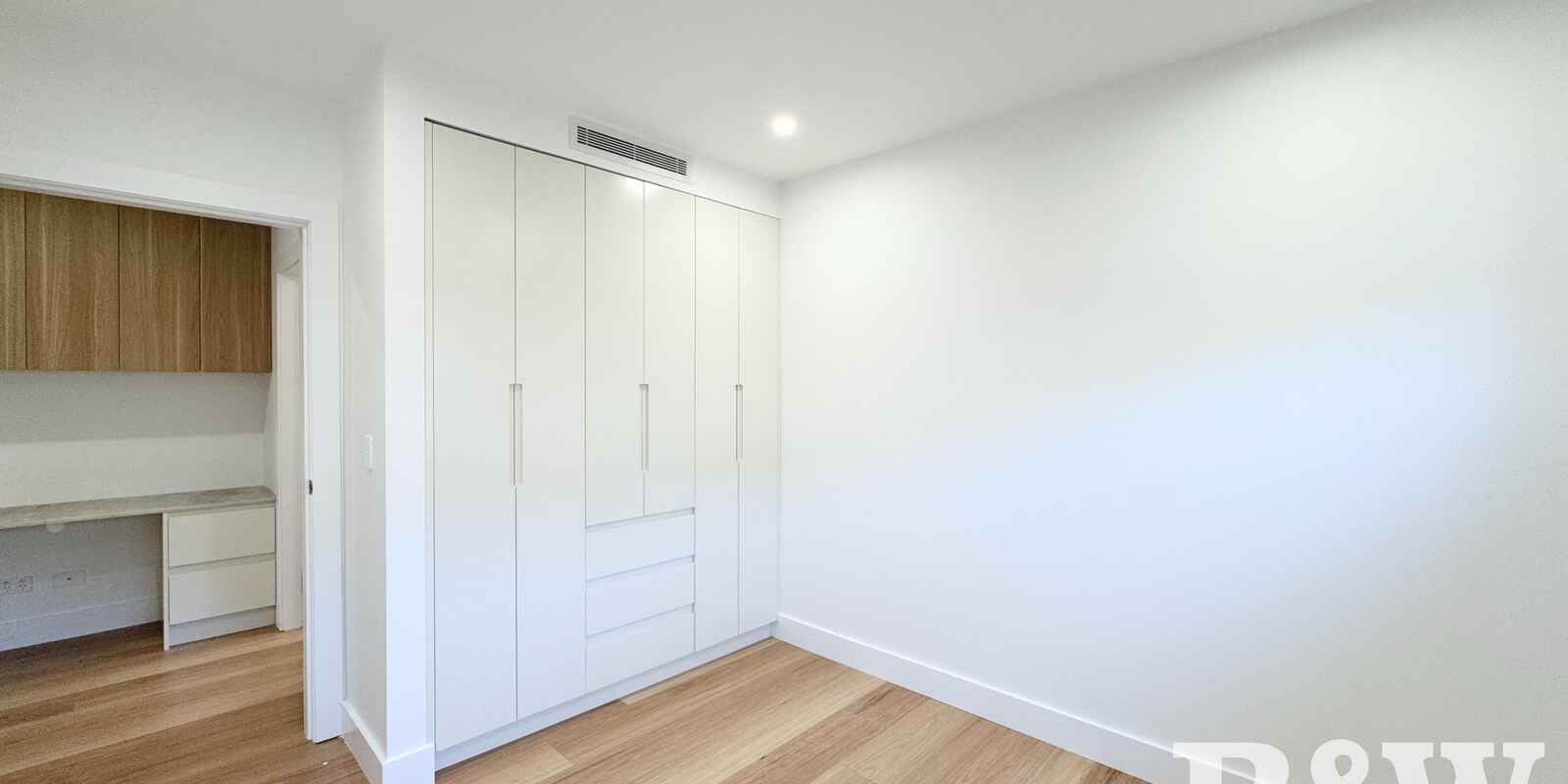 14 Harford Avenue East Hills 14 Harford Avenue East Hills