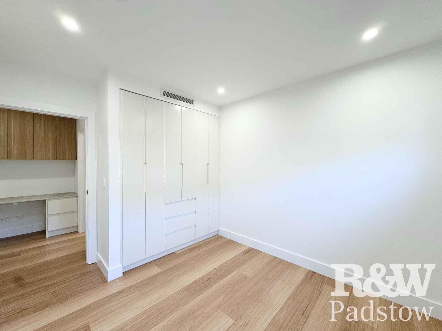 14 Harford Avenue East Hills 14 Harford Avenue East Hills