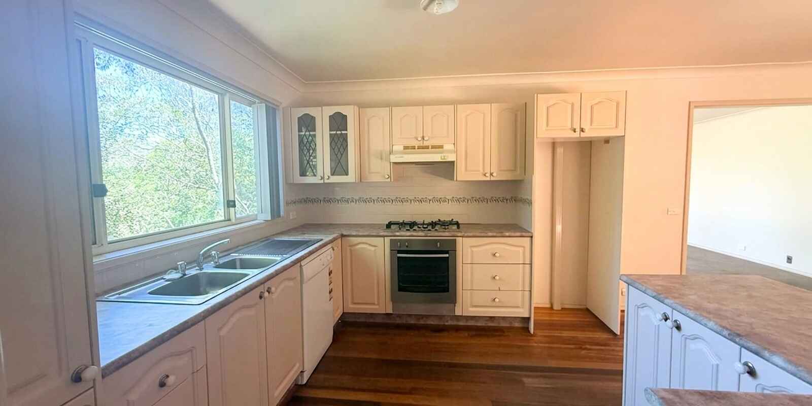 37 Narooma Road Niagara Park