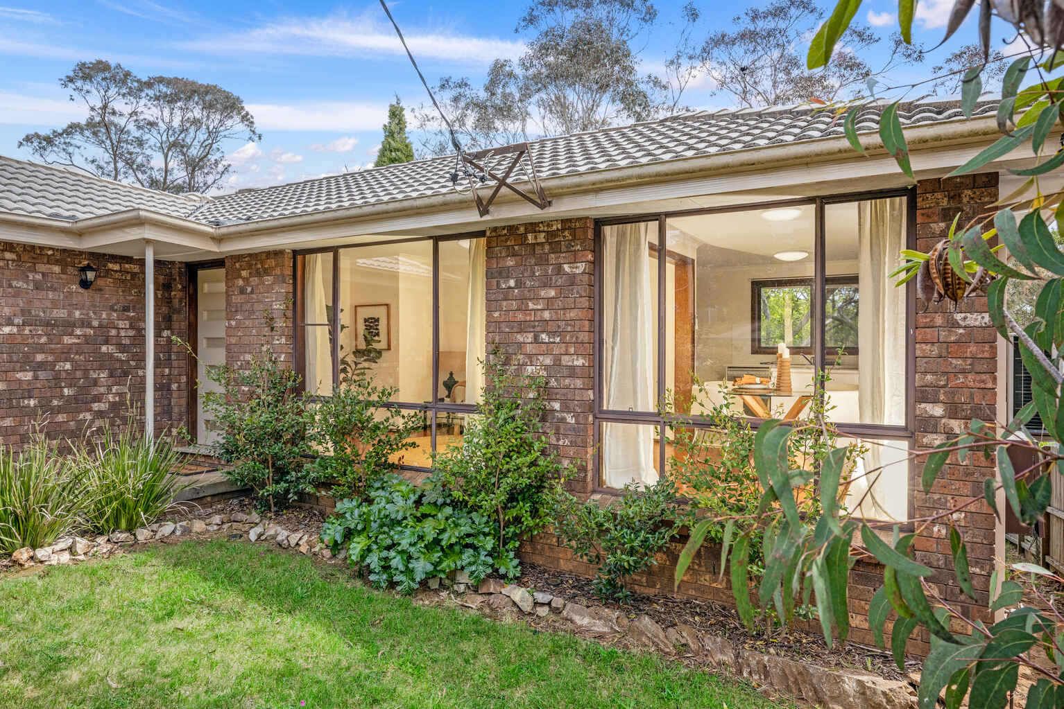 20 Hillier Avenue Blackheath 20 Hillier Avenue Blackheath