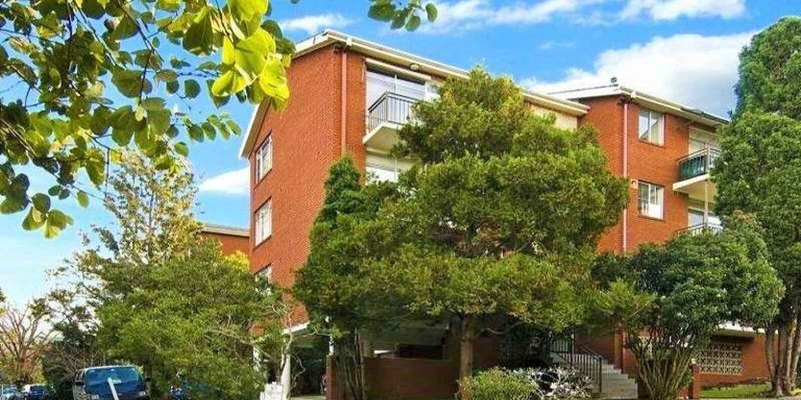 4/33 Shirley Road Wollstonecraft