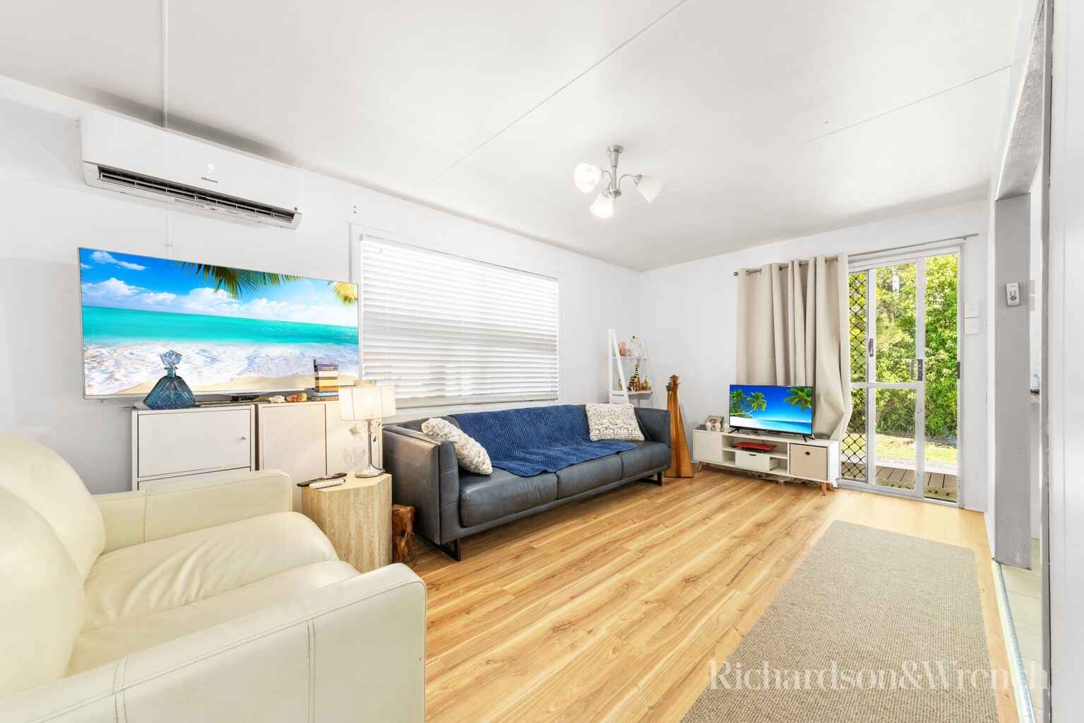96/57 Empire Bay Drive Kincumber 96/57 Empire Bay Drive Kincumber