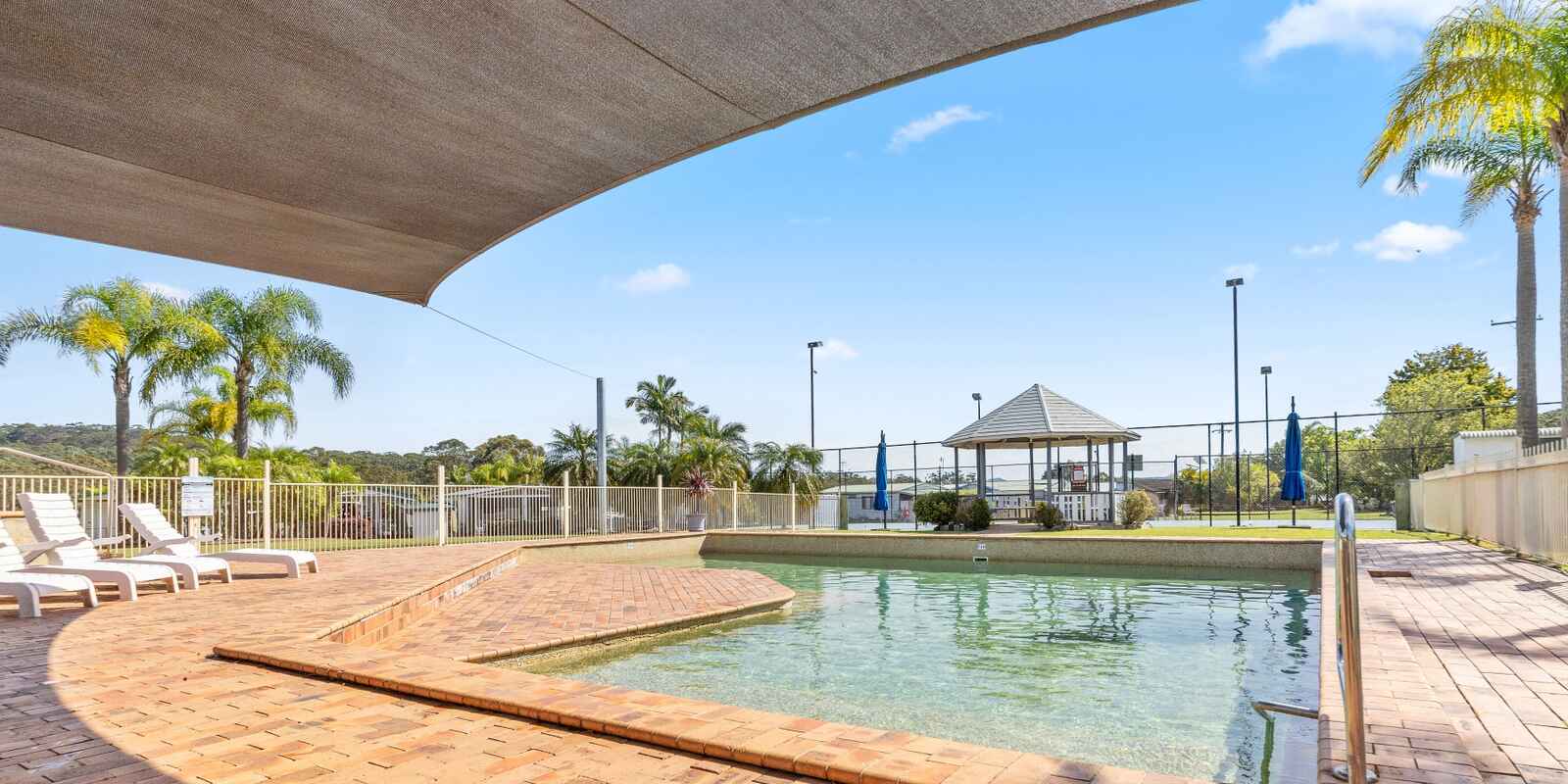 96/57 Empire Bay Drive Kincumber 96/57 Empire Bay Drive Kincumber