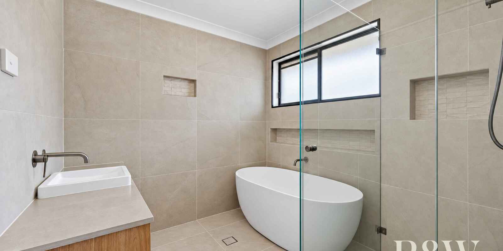 40 PARKHILL AVENUE Leumeah 40 PARKHILL AVENUE Leumeah