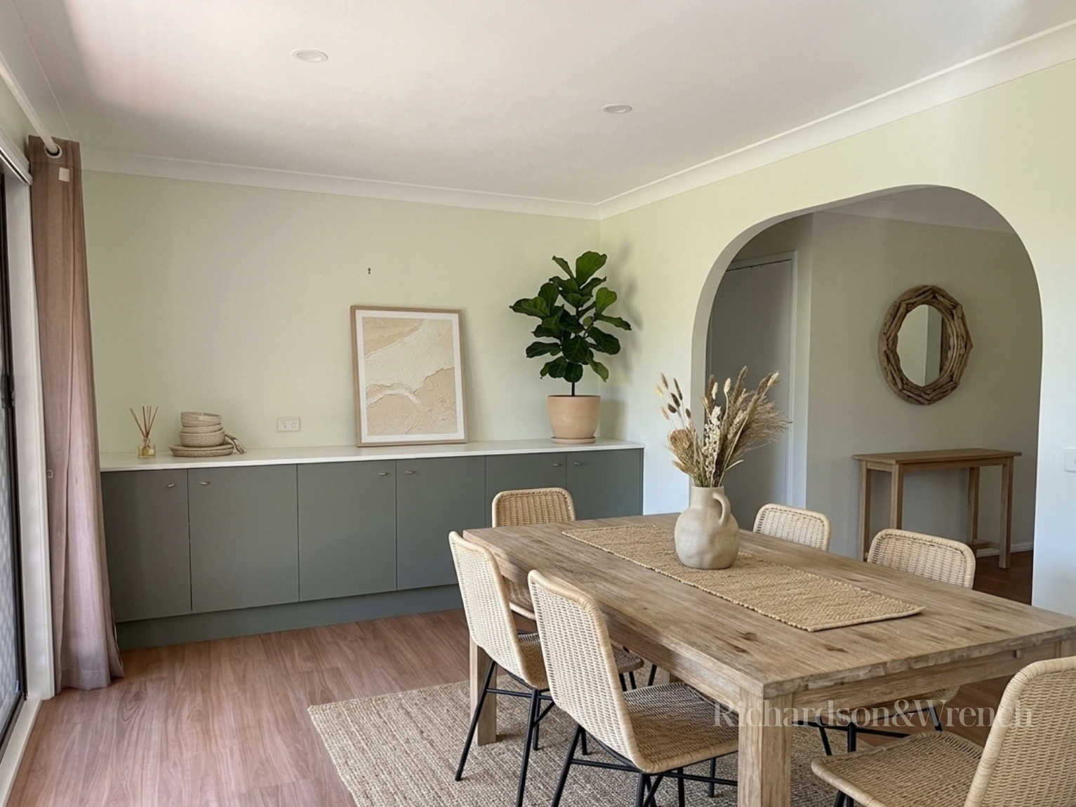 1/7 Robson Close Point Clare 1/7 Robson Close Point Clare