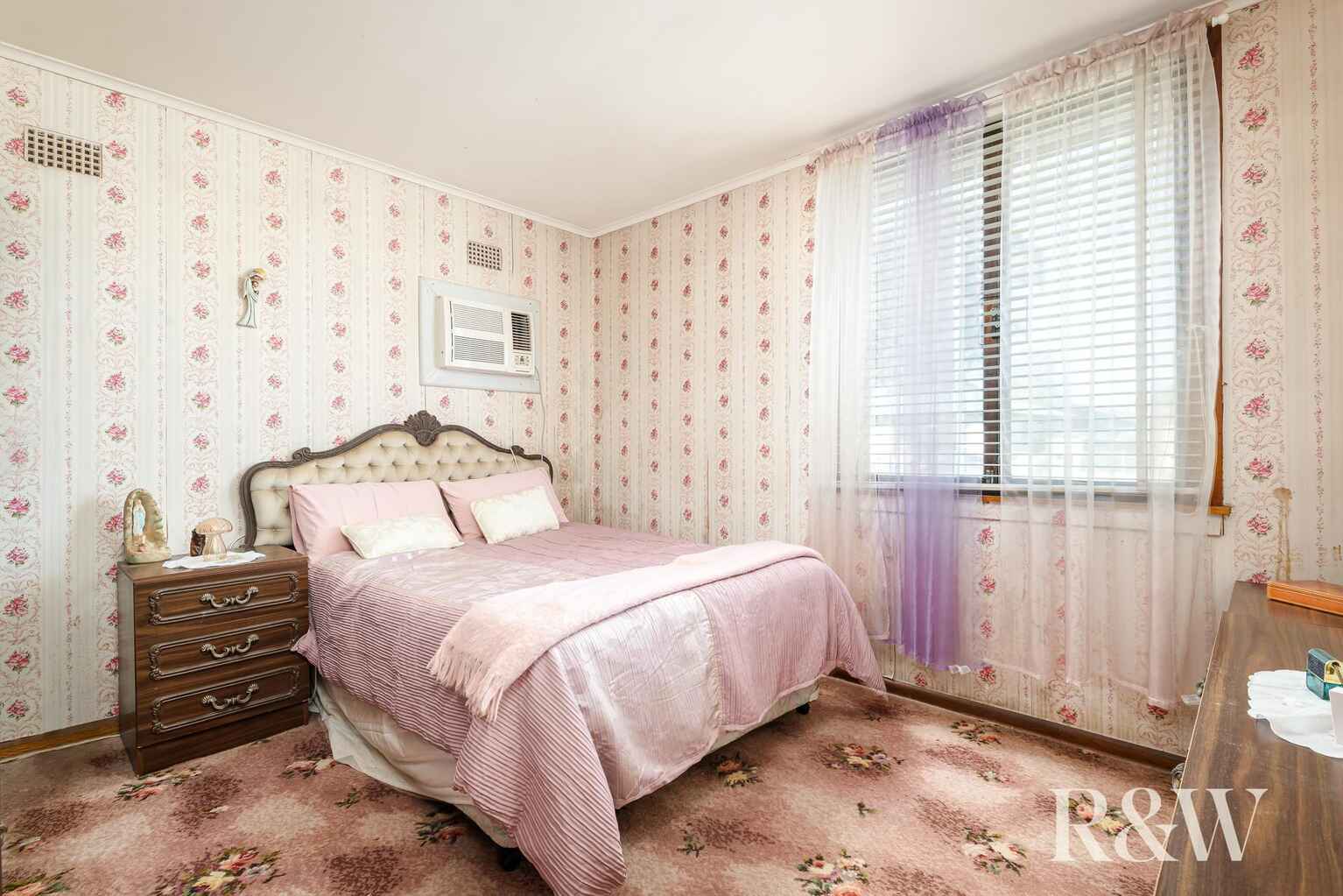10 Rabaul Avenue Whalan