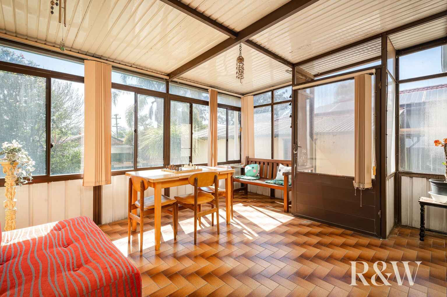 10 Rabaul Avenue Whalan