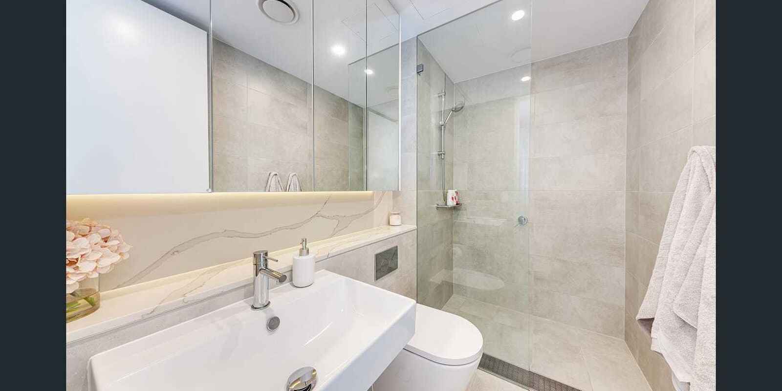 701/563 Pacific Highway St Leonards 701/563 Pacific Highway St Leonards