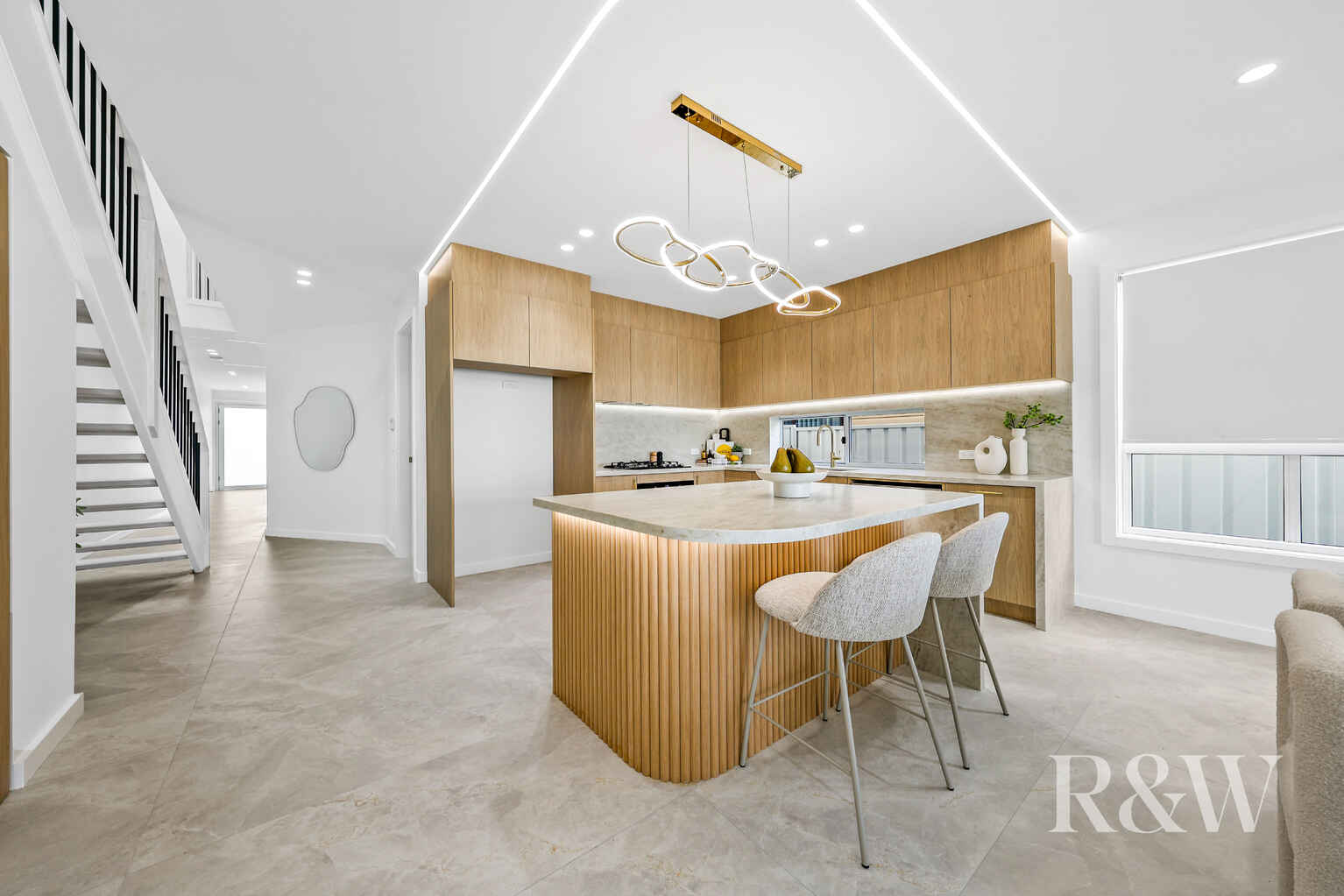 33 CARINDA STREET Ingleburn 33 CARINDA STREET Ingleburn