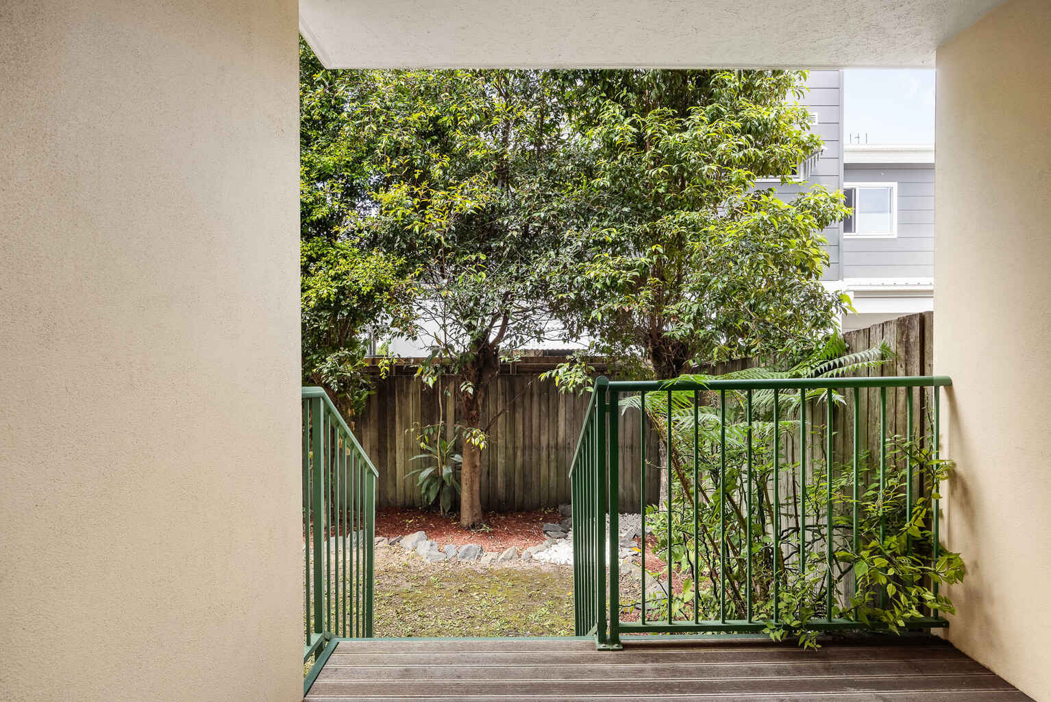 2/4 Low Street Yandina 2/4 Low Street Yandina