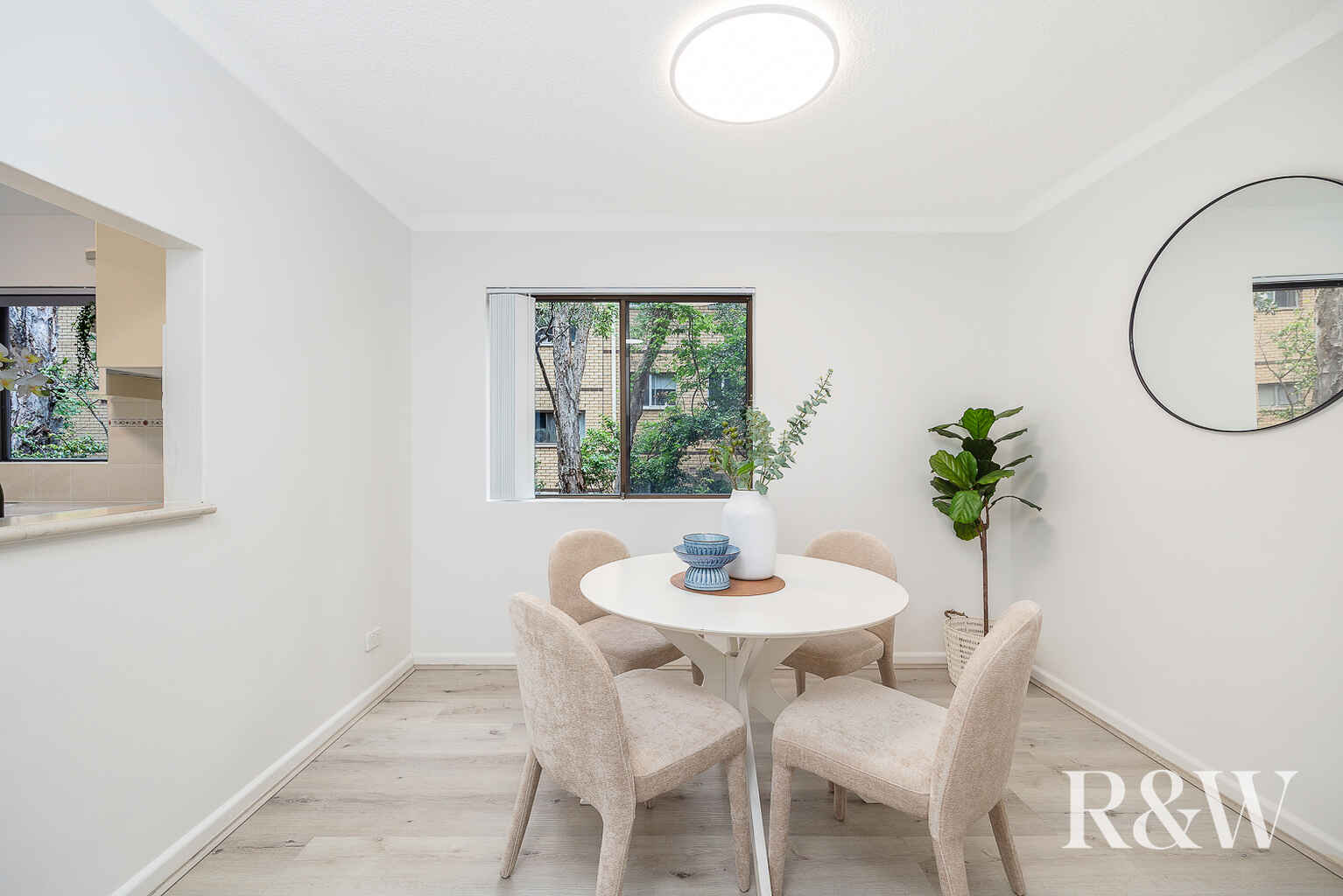 2/ 2a Surrey Street Epping
