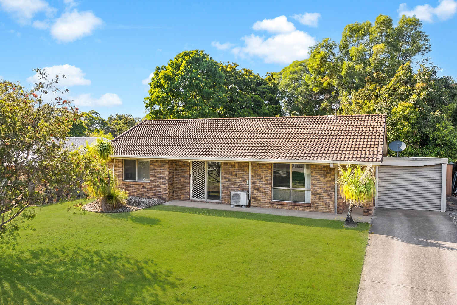 4 Coorara Court Mount Coolum 4 Coorara Court Mount Coolum