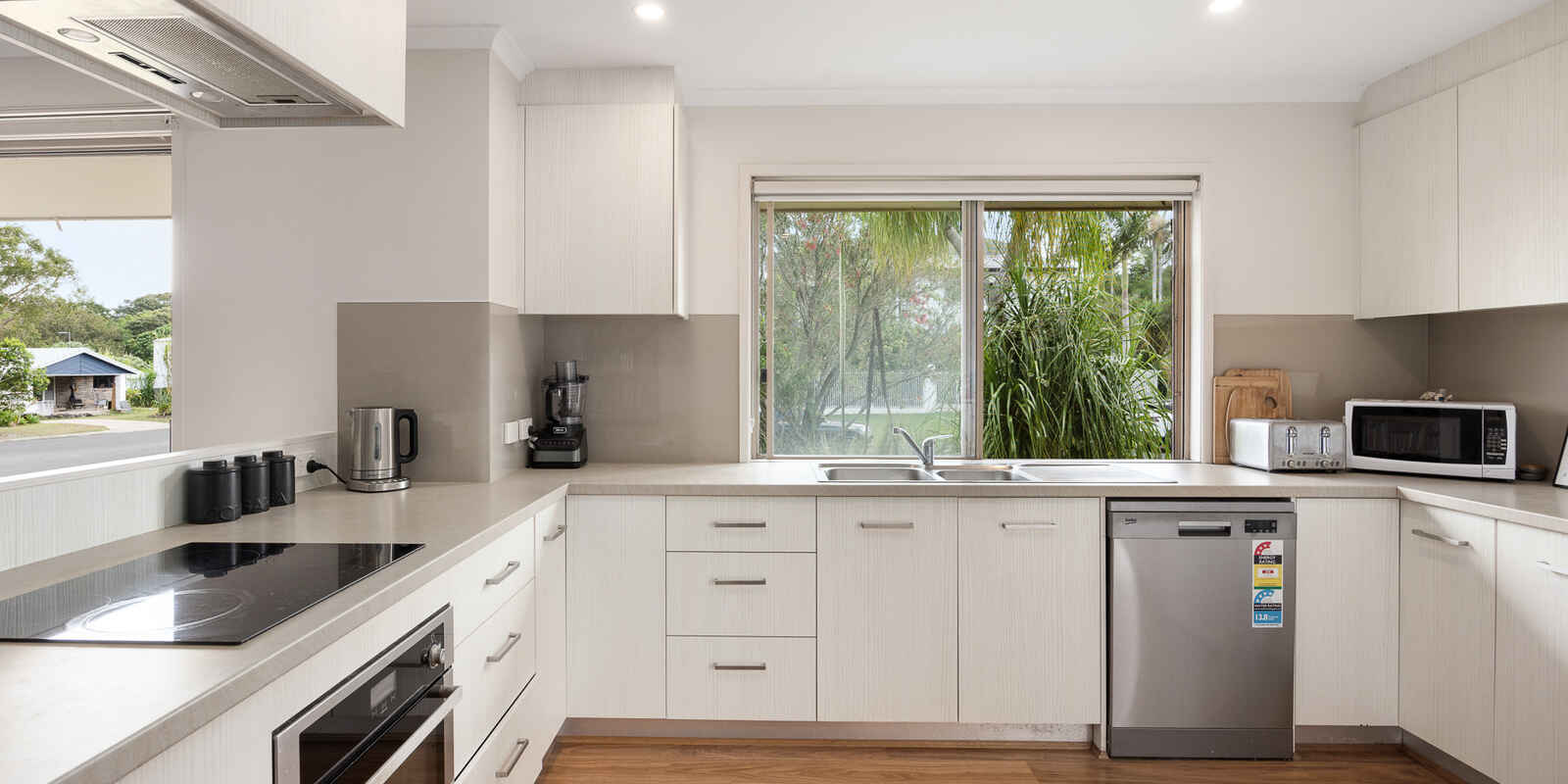 4 Coorara Court Mount Coolum 4 Coorara Court Mount Coolum