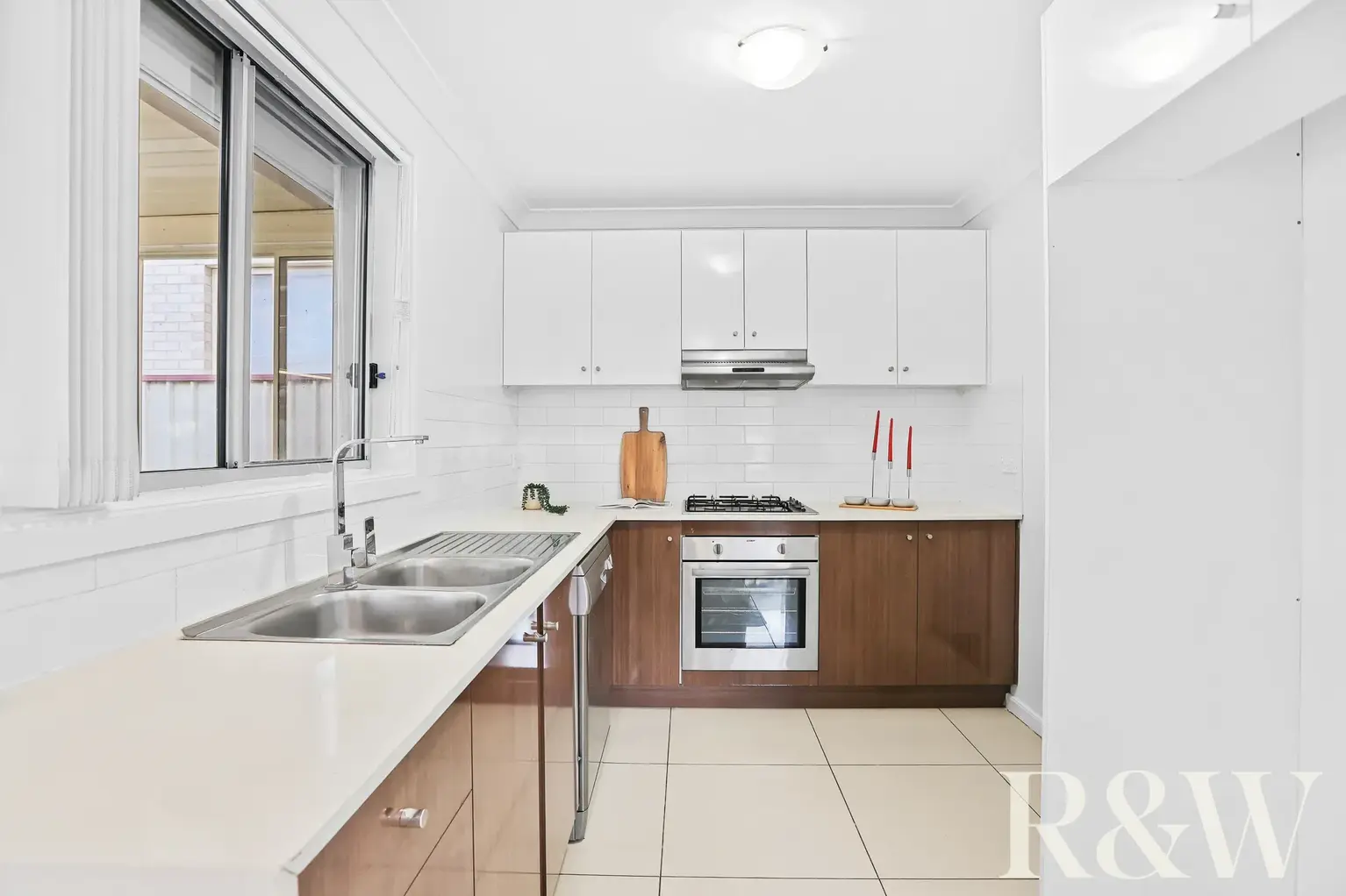 8 Theodore Place Rooty Hill